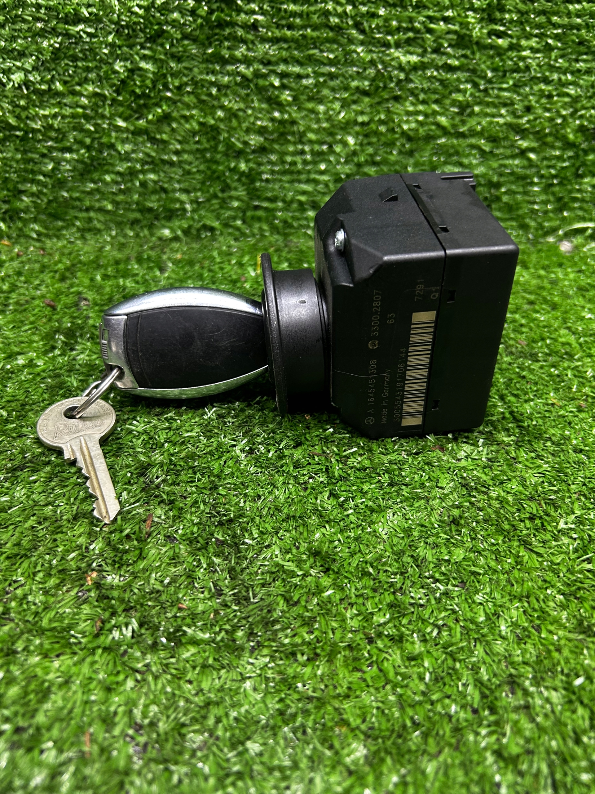 MERCEDES W164 LIFT ignition key 1645451308