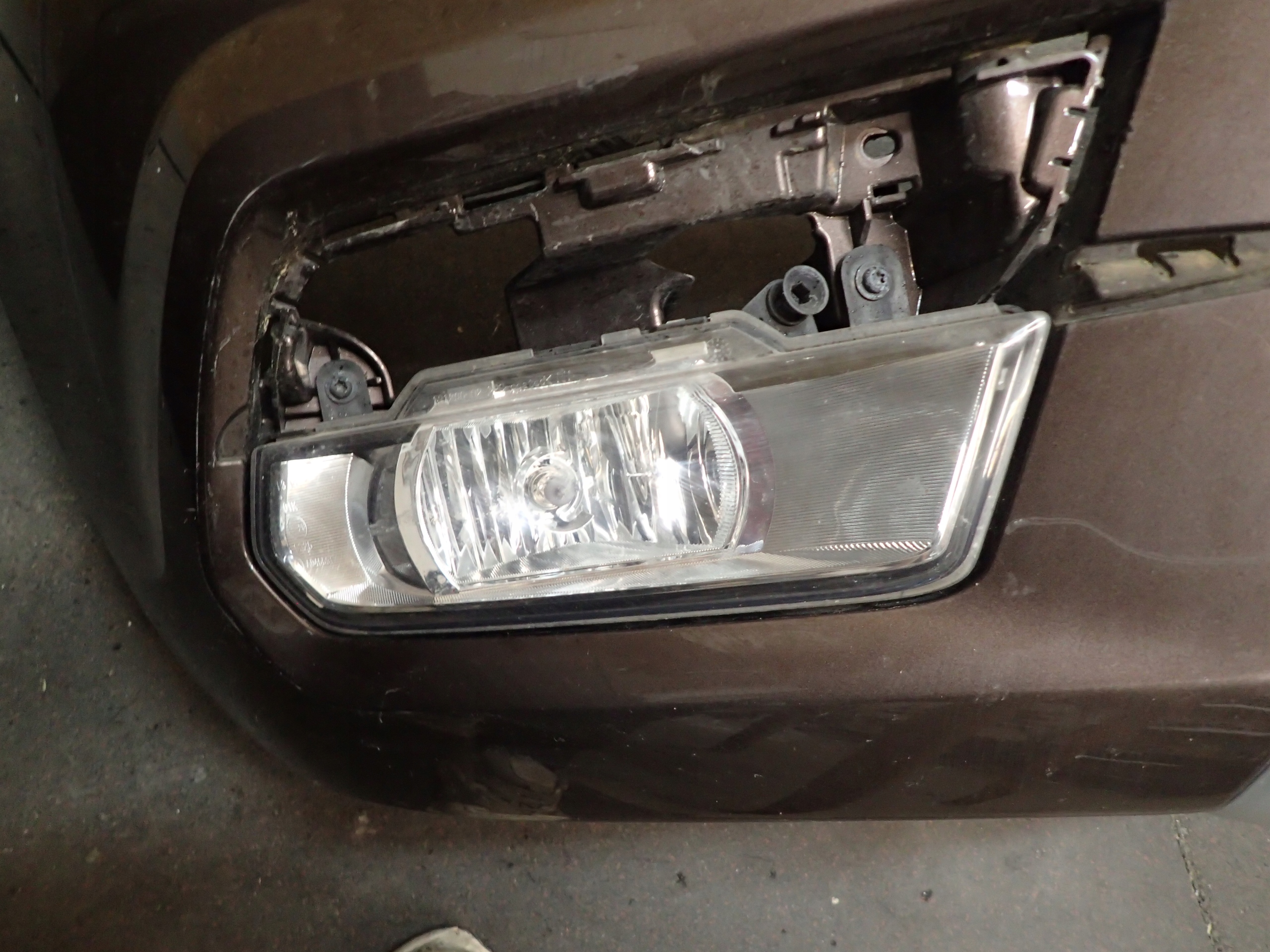 nárazník předek SKODA YETI LIFT 14