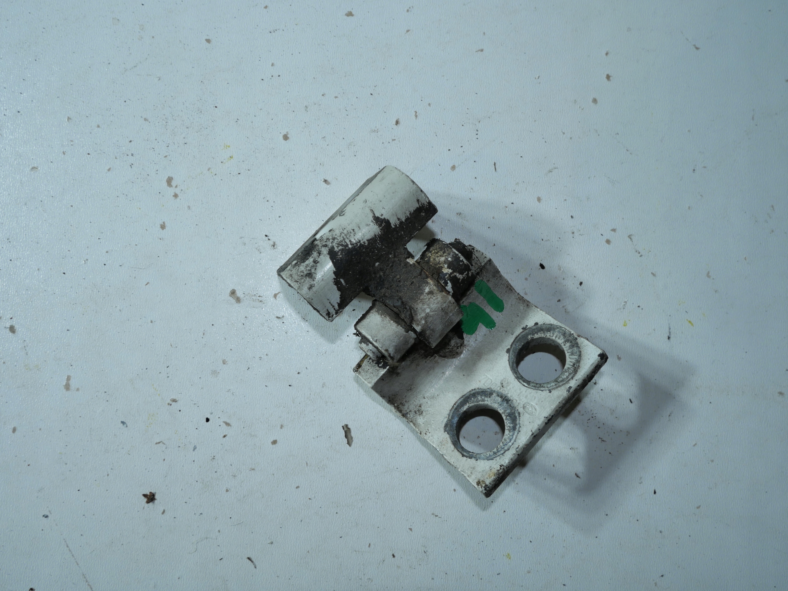 hinge door front VW T4 7D0831401