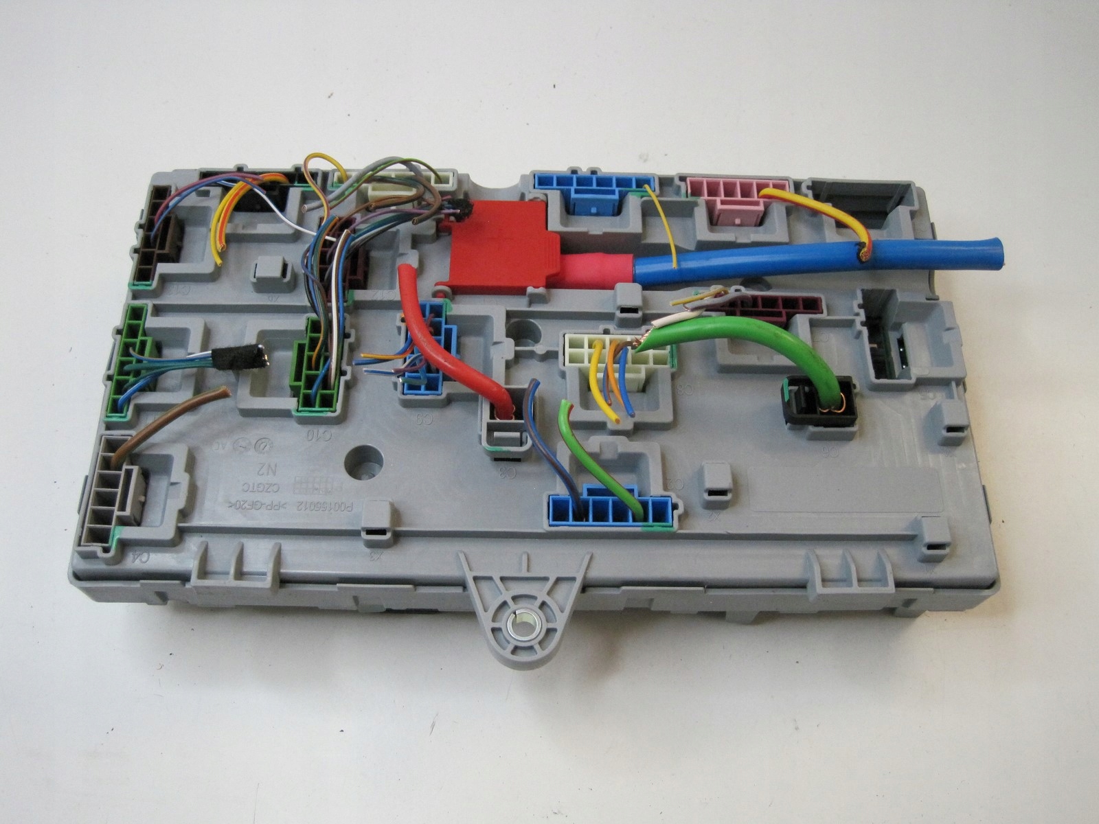 Moduł skrzynka bezpieczników Jaguar XF II X761 JX63-14N030-AB Kod producenta JX63-14N030-AB