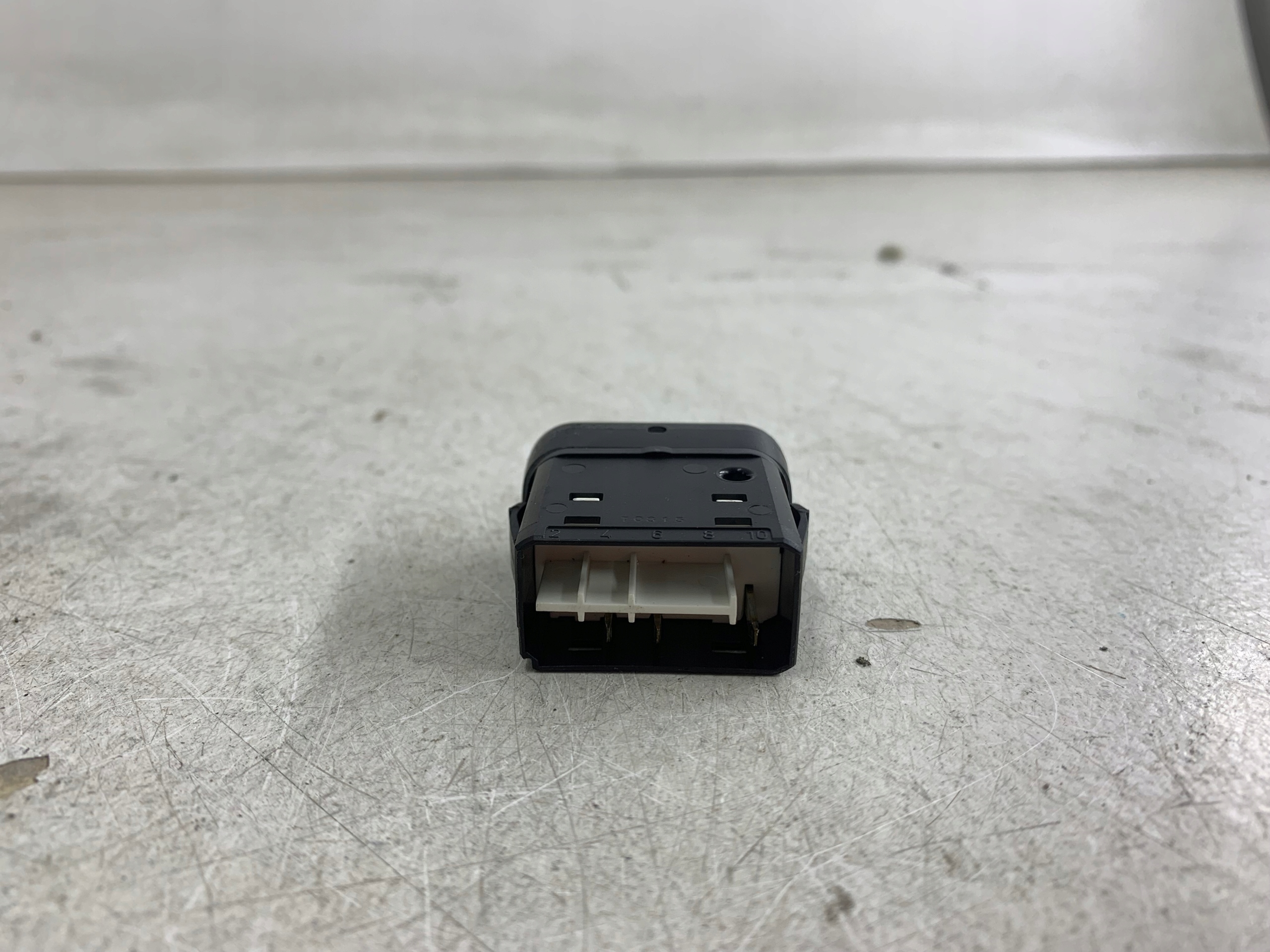 VW CRAFTER and SPRINTER 906 switch control of the lights 9065440131