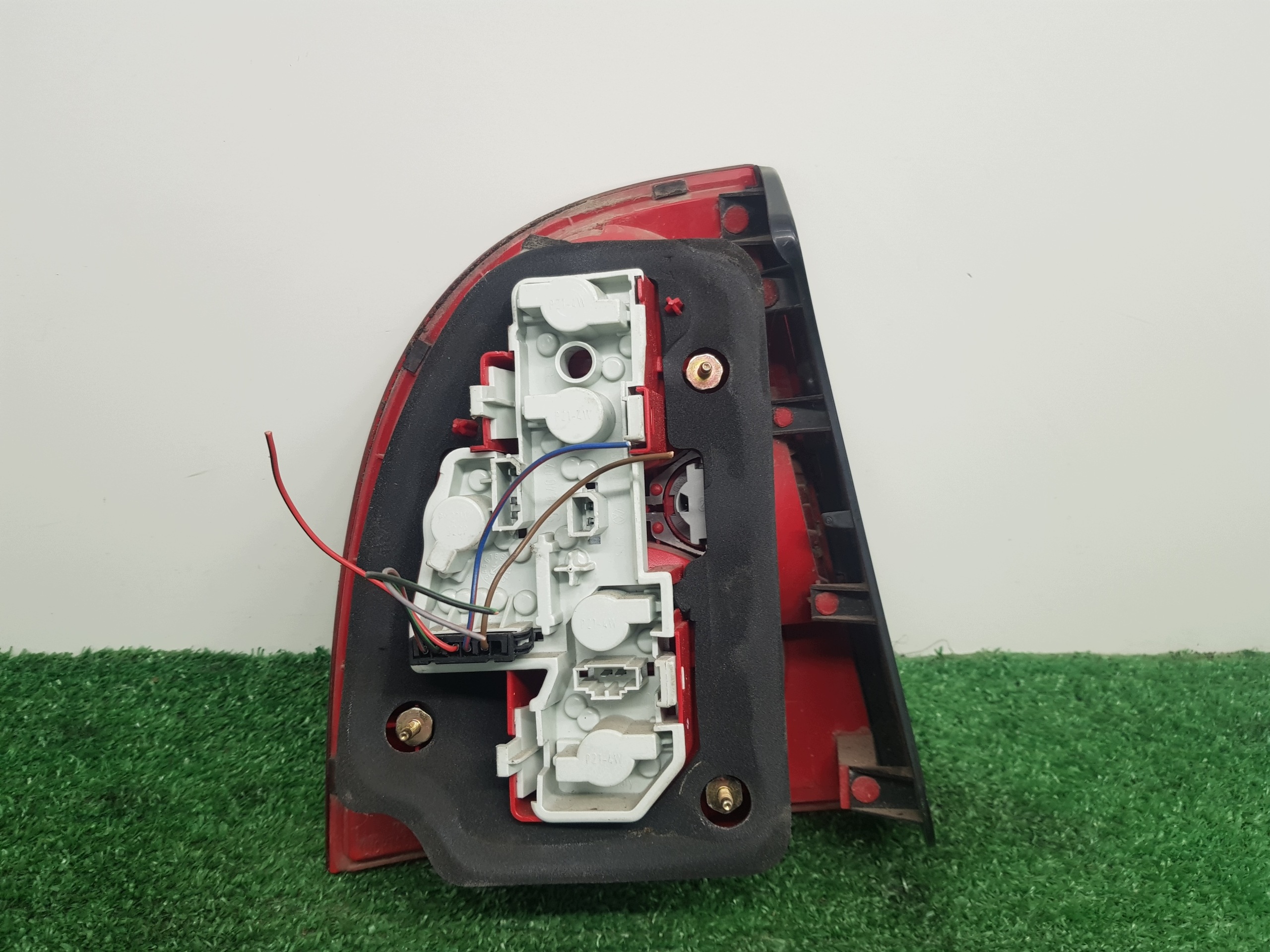 light right rear LIFT VOLKSWAGEN PASSAT B5 FL 3B5945096AE