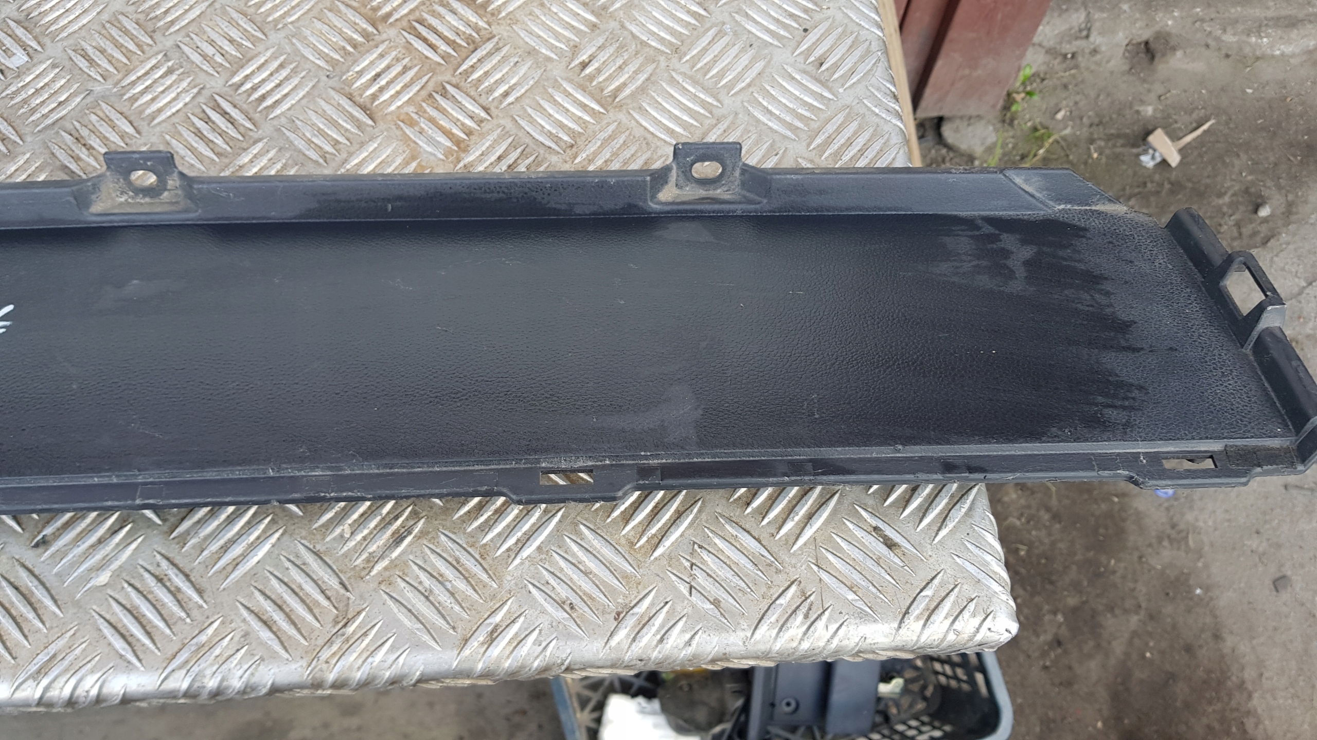 NISSAN 350 plato rear