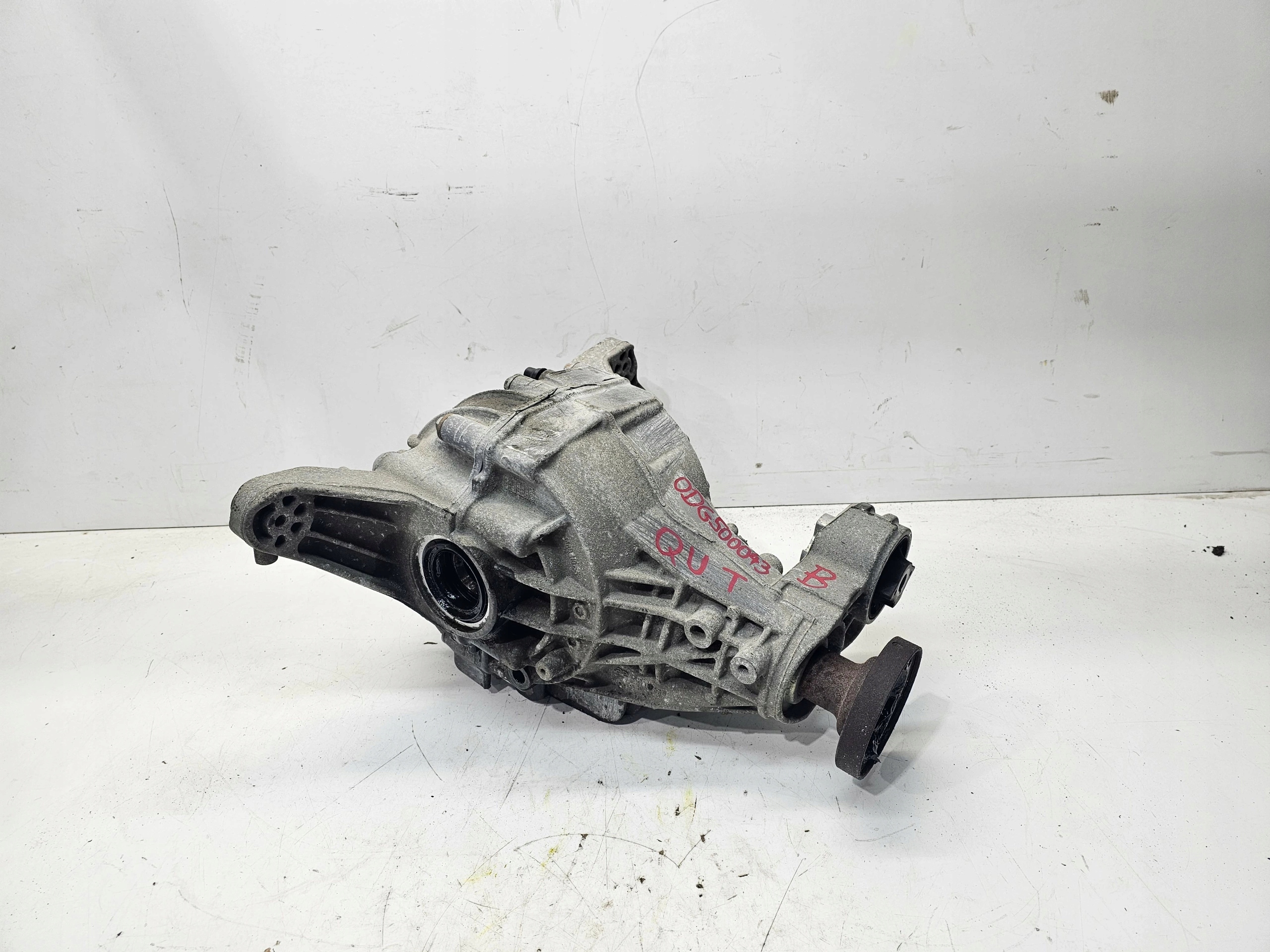 differenciál differenciál REDUKTOR far AUDI Q8 SQ8 SQ7 4M 0DG500043B QUT
