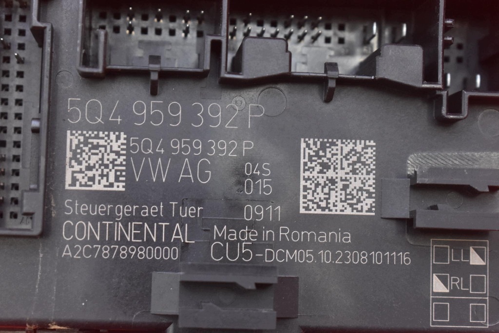 control unit module door right front 5Q4959392P SKODA OCTAVIA 4 IV 19
