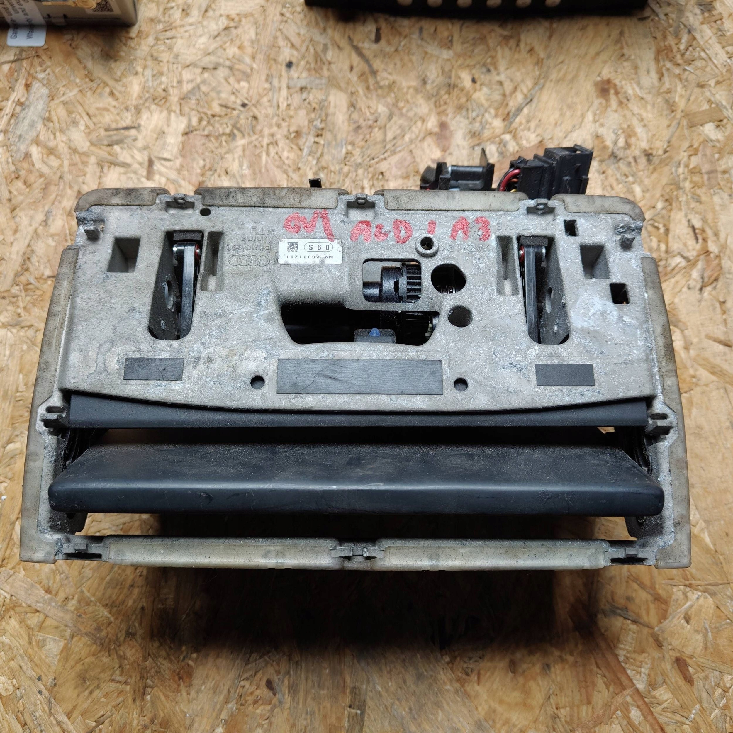 Schermo Audi A3 S3 8V 8V0857273N
