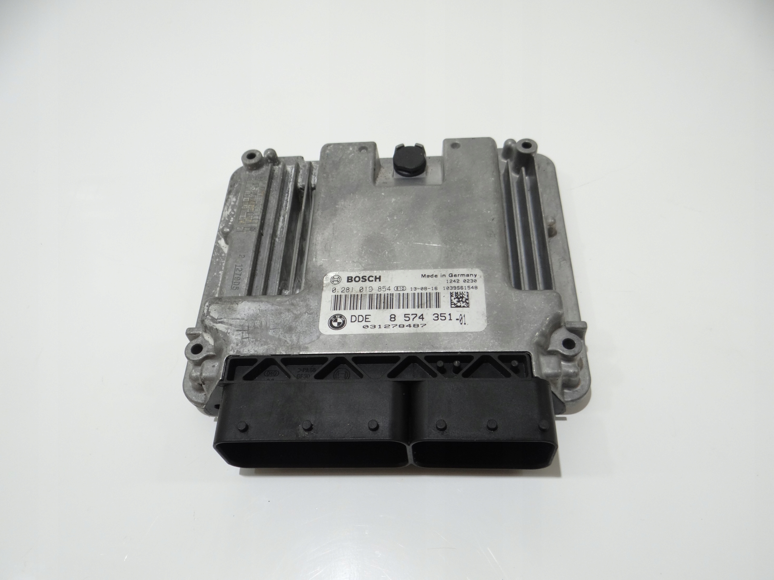 computer control unit of the engine BMW X1 E84 LCI N47 2.0D 8574351