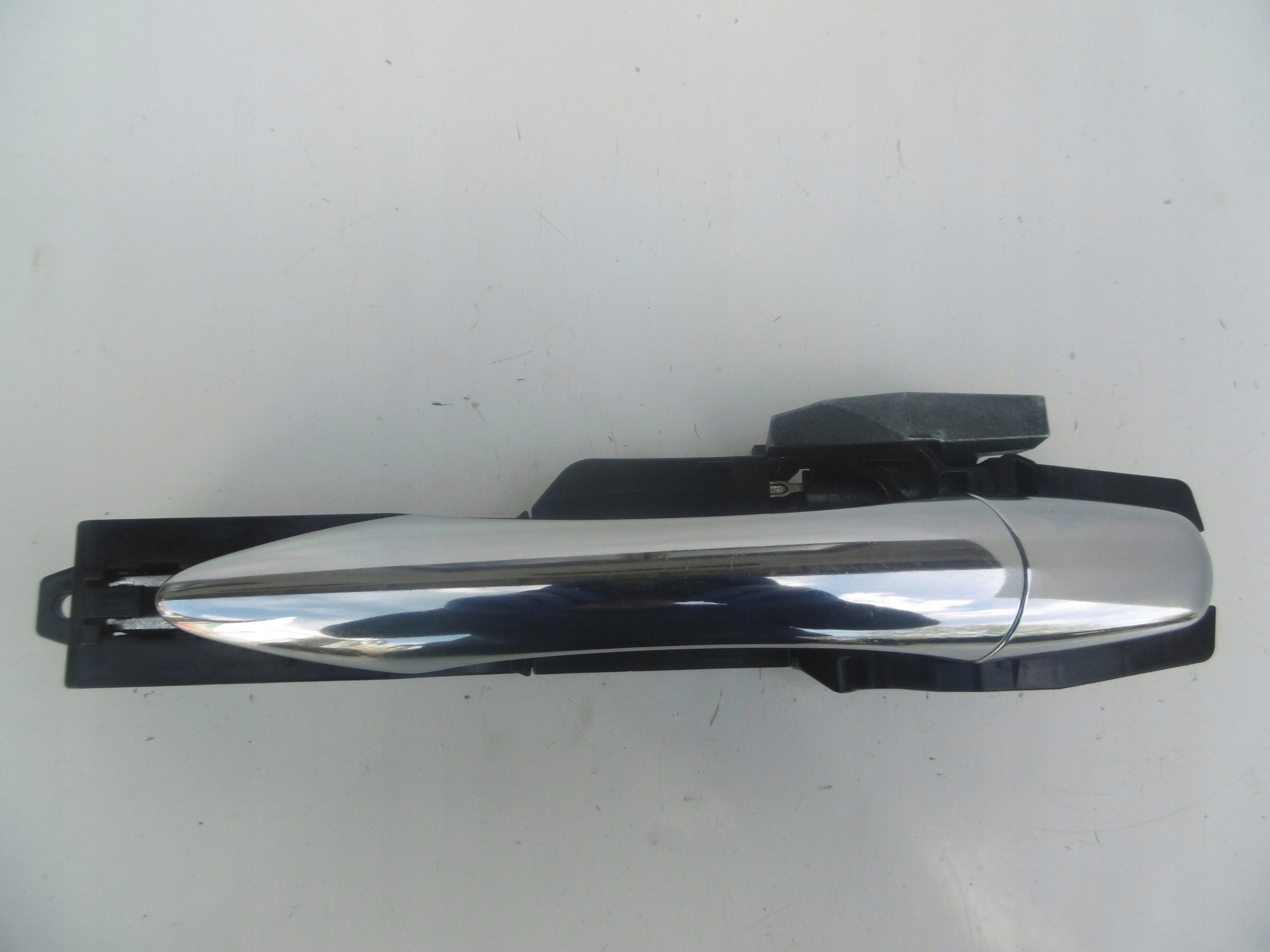 handle exterior door left rear part INFINITI M Q70