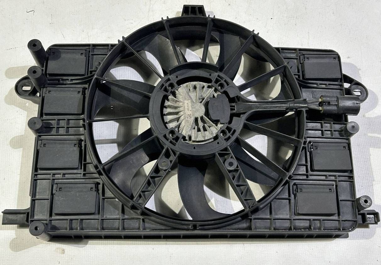 Ventilateur radiateur Chevrolet Corvette C7 2014