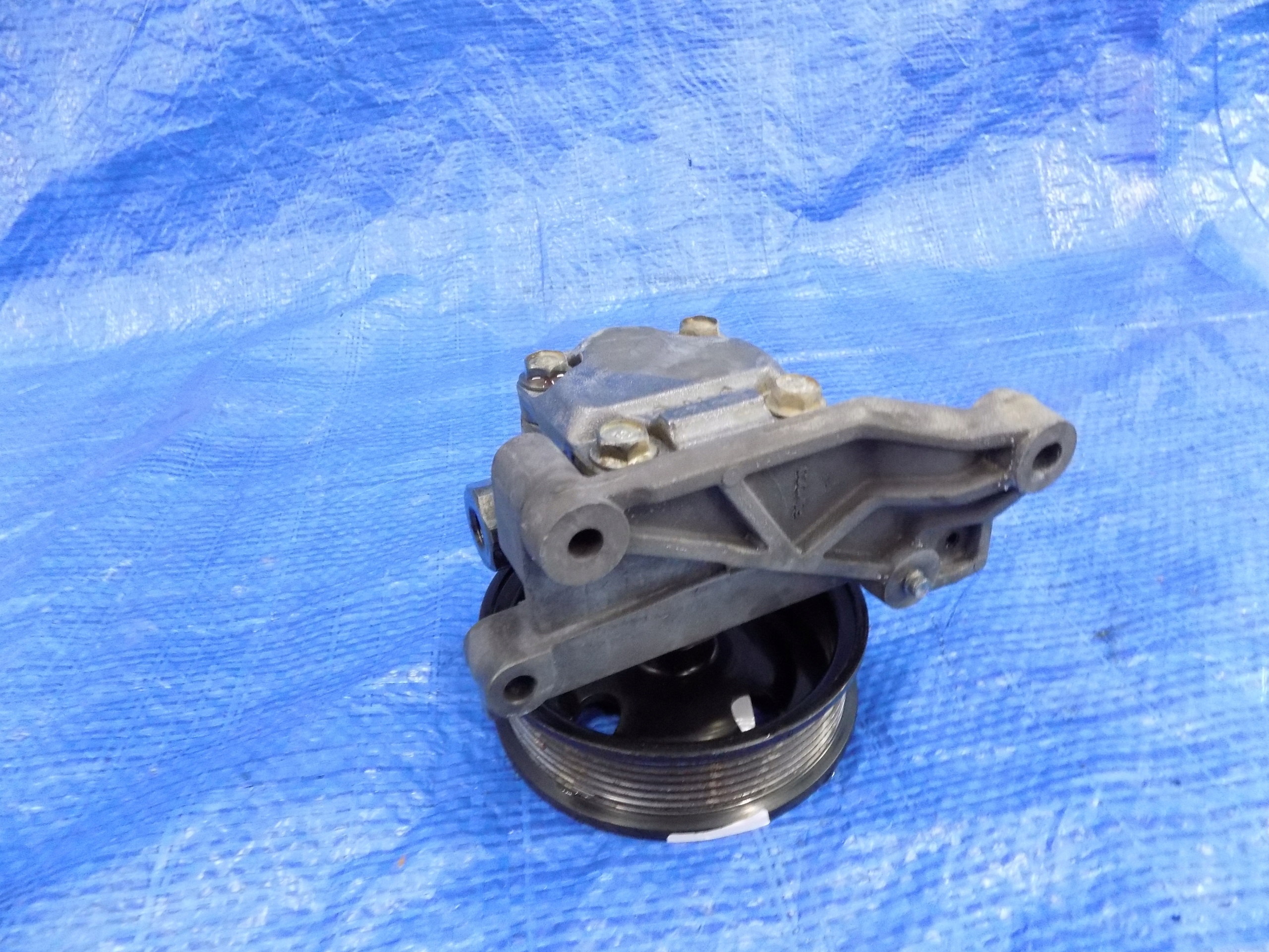 Pompa servosterzo FORD RANGER III 2,2TDCI 12