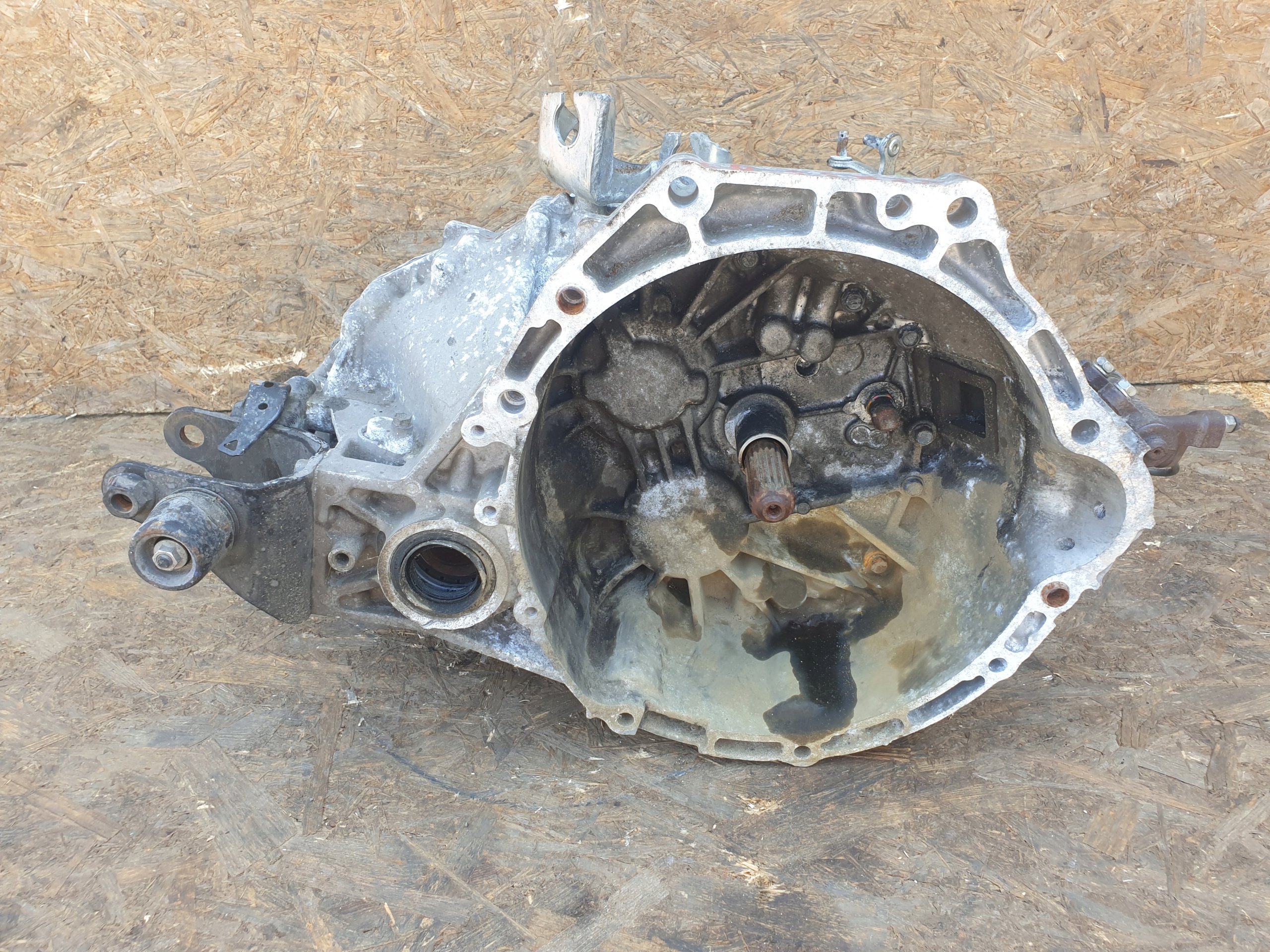 Getriebe TOYOTA VERSO 1.8B 6B