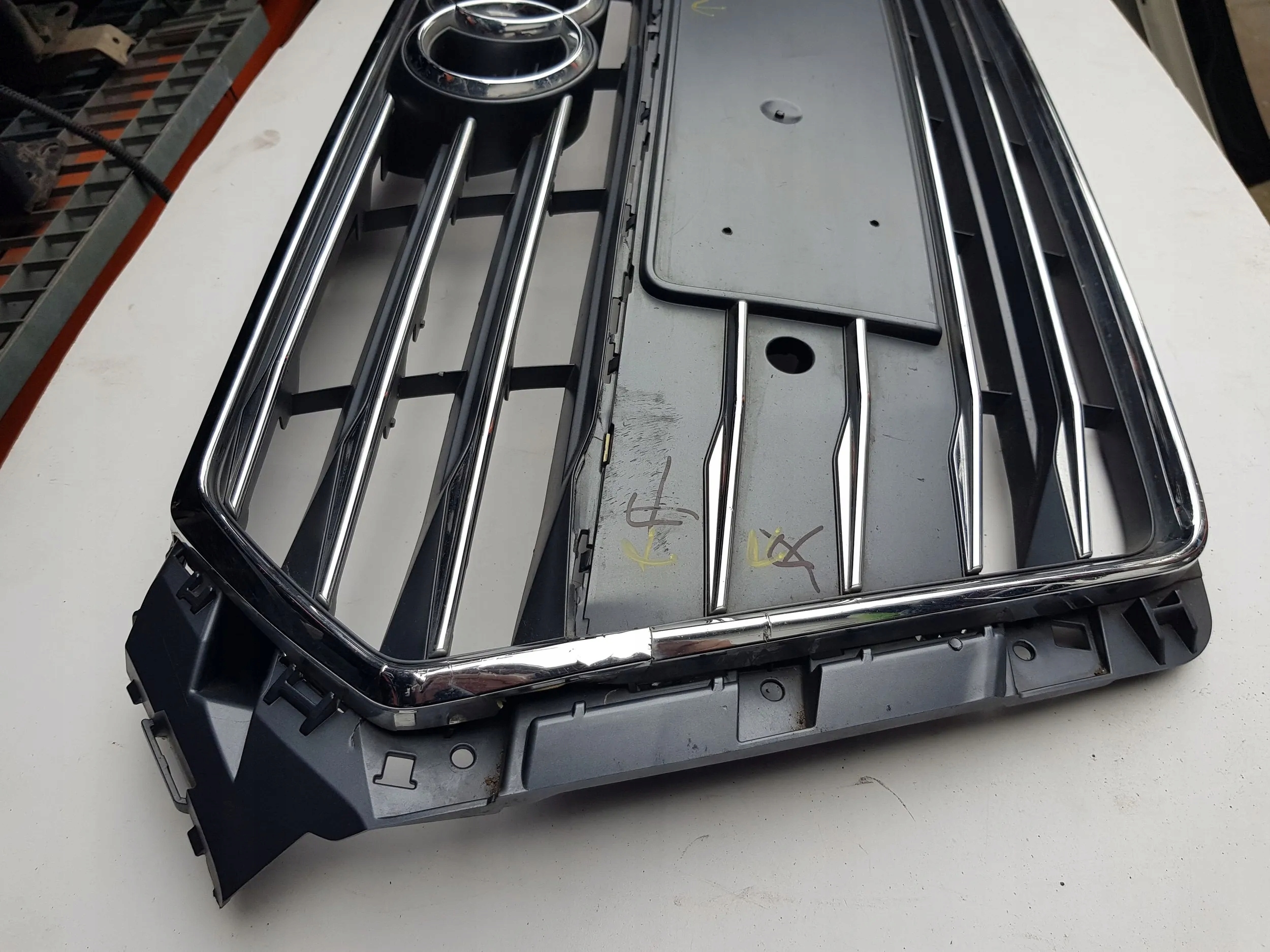 Audi A4 8W0 Kühlergrill FRONTGRILL Kühlergitter 8W0853651AB - Thumbnail 11