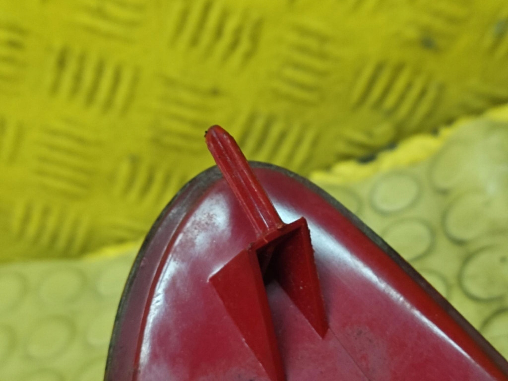 PEUGEOT 206 LIFT light right rear part