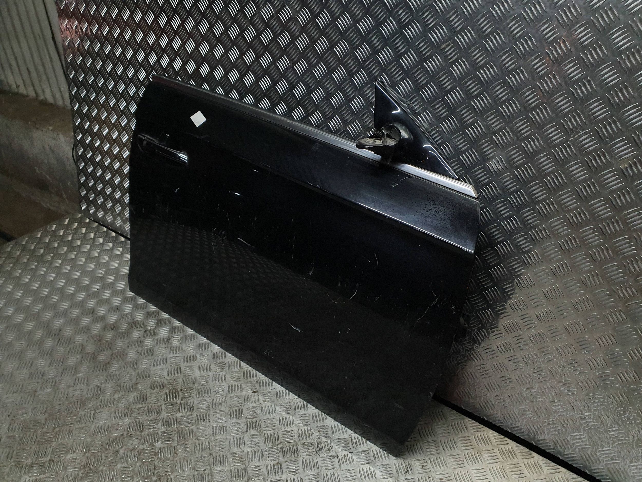 door right front MERCEDES CLS W219