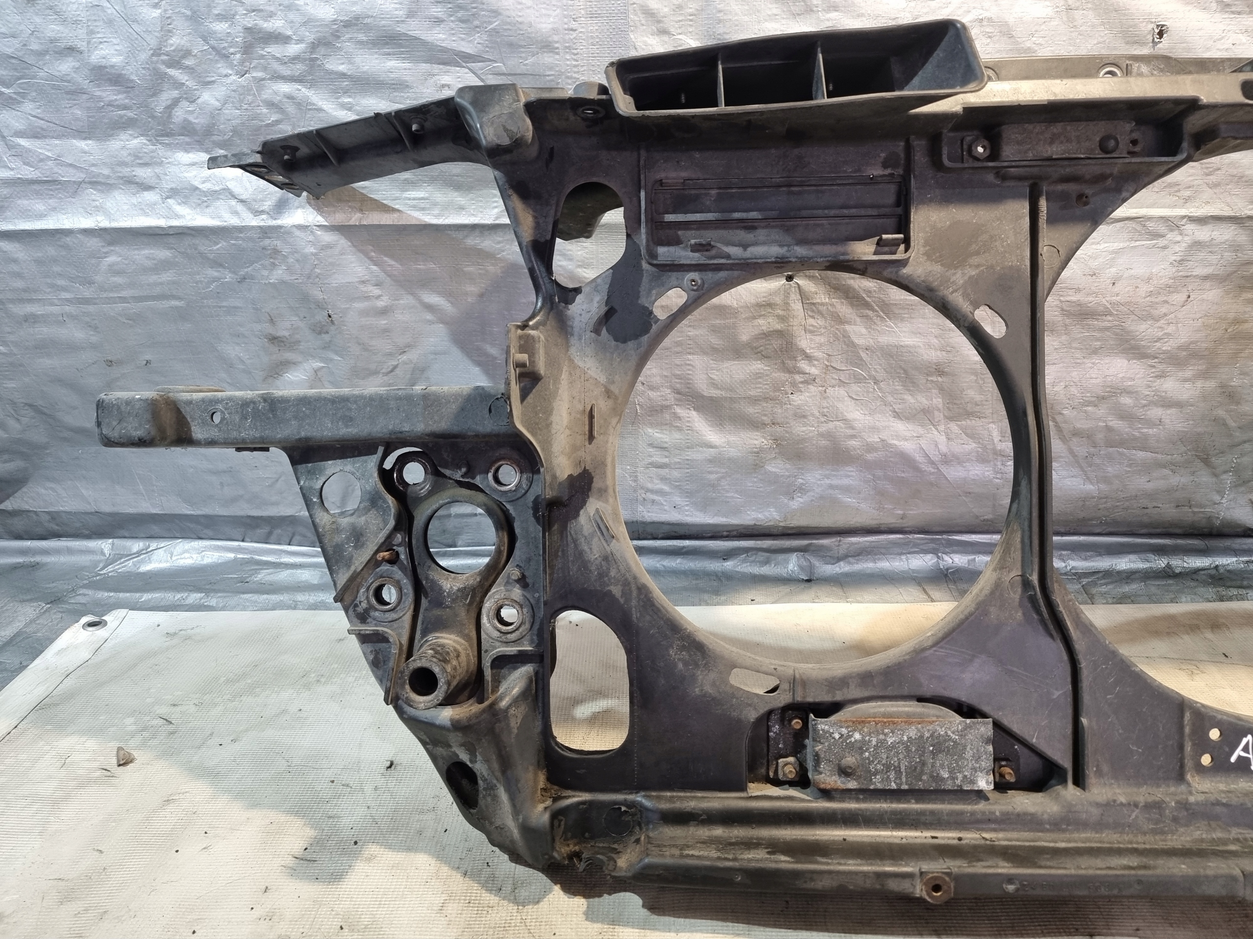 support panel for radiators pillar OE 4B0805588K AUDI A6 C5 00r