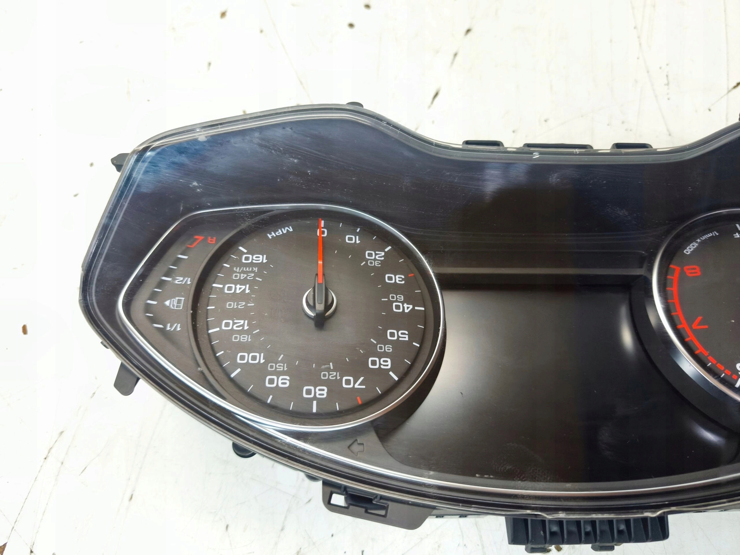 dials dials AUDI A4 B9 2.0 petrol TFSI 8W5920970D UK !