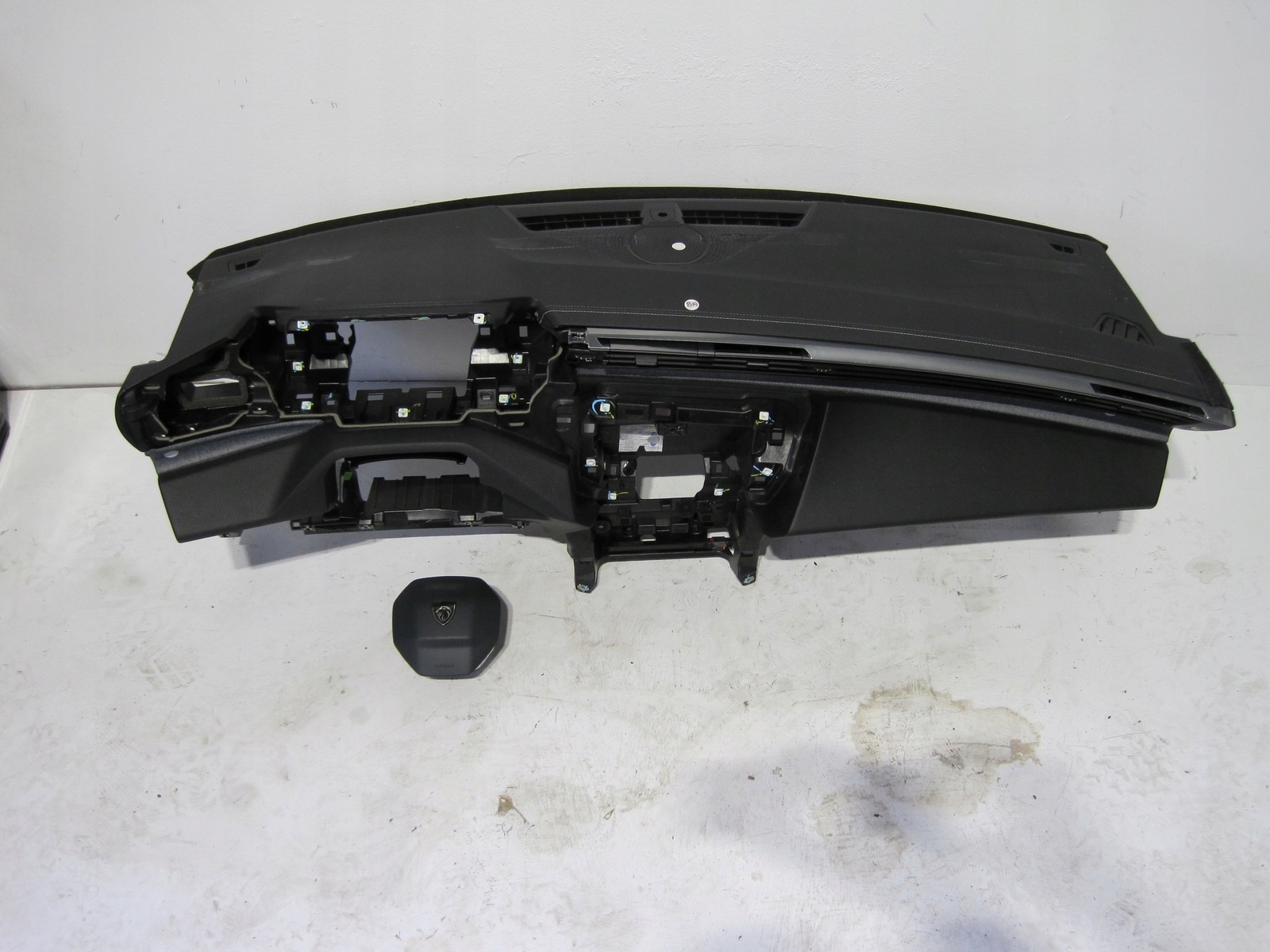 dashboard PEUGEOT 308 T10 damag.