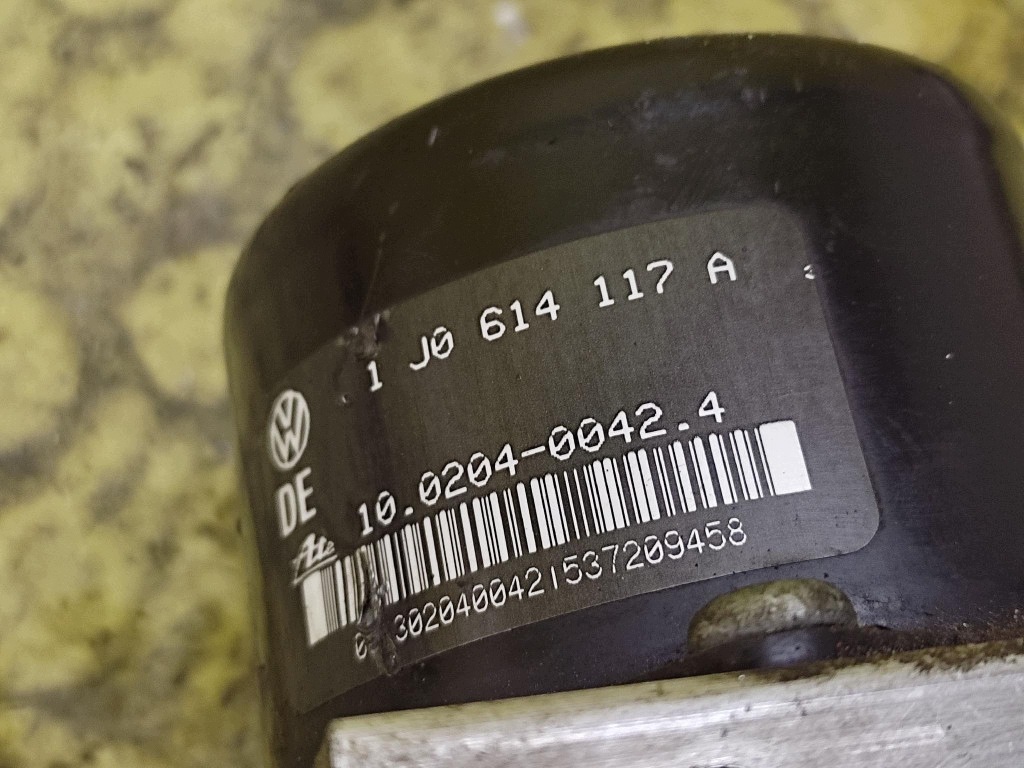 AUDI A3 8L Pompa ABS 1J0614117A