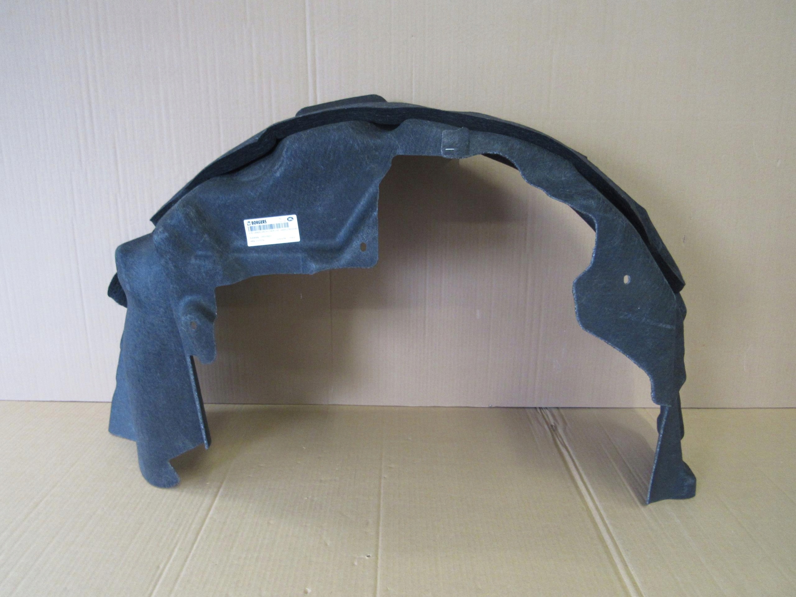 JAGUAR F-PACE NADKOLE TYŁ LEWE