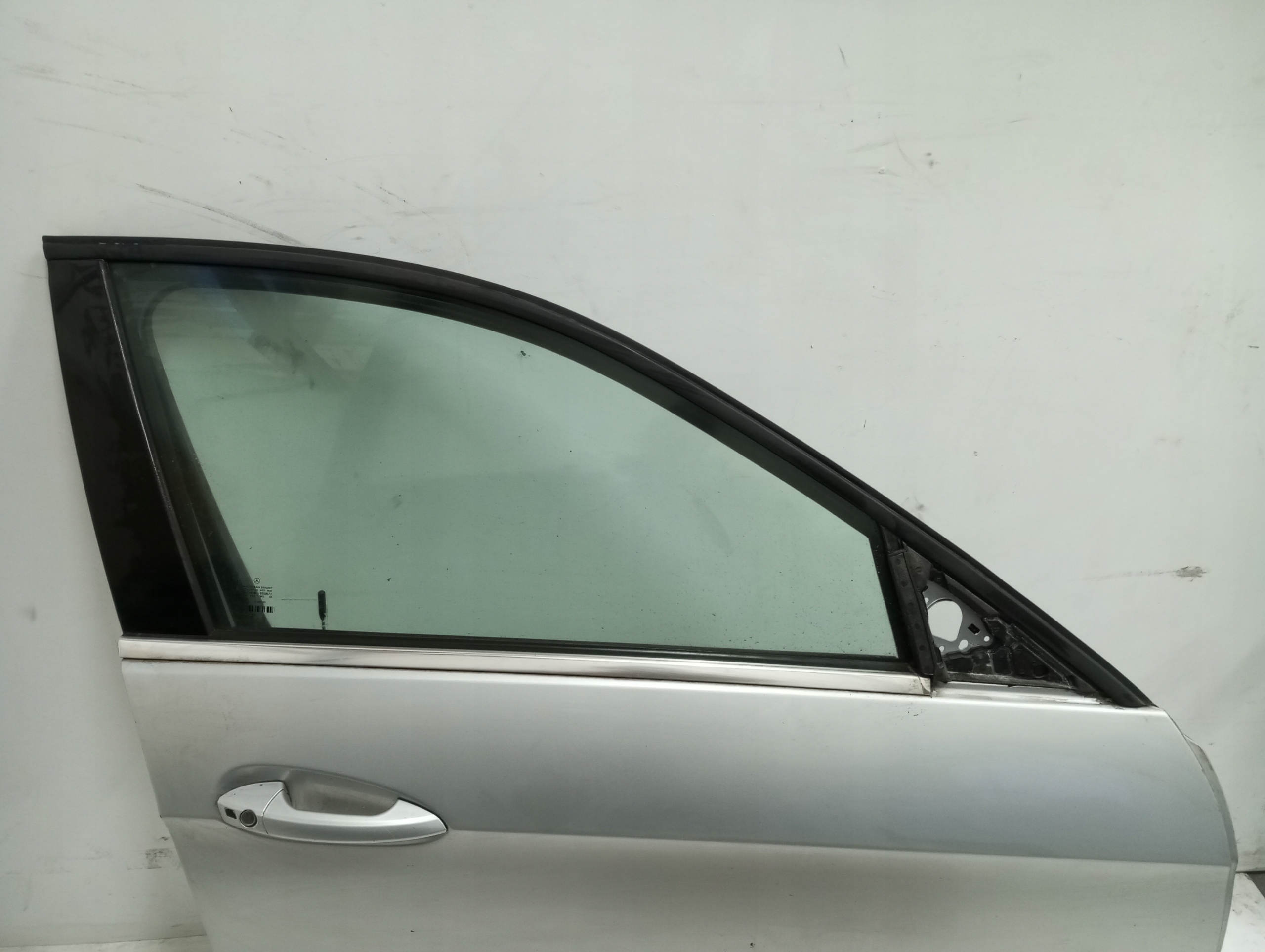 door right front MERCEDES E KLASA 212 ANGLIK sedan