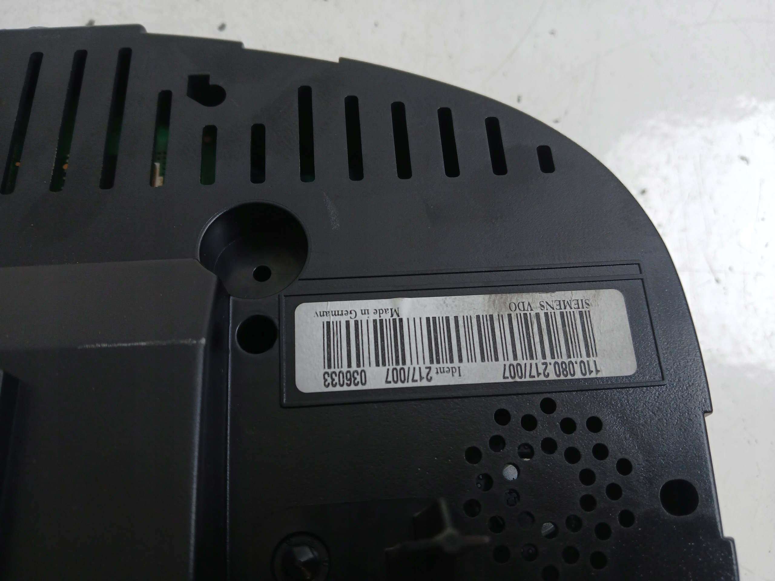 VW TOURAN and 2.0 TDI dials dials 1T0920860C