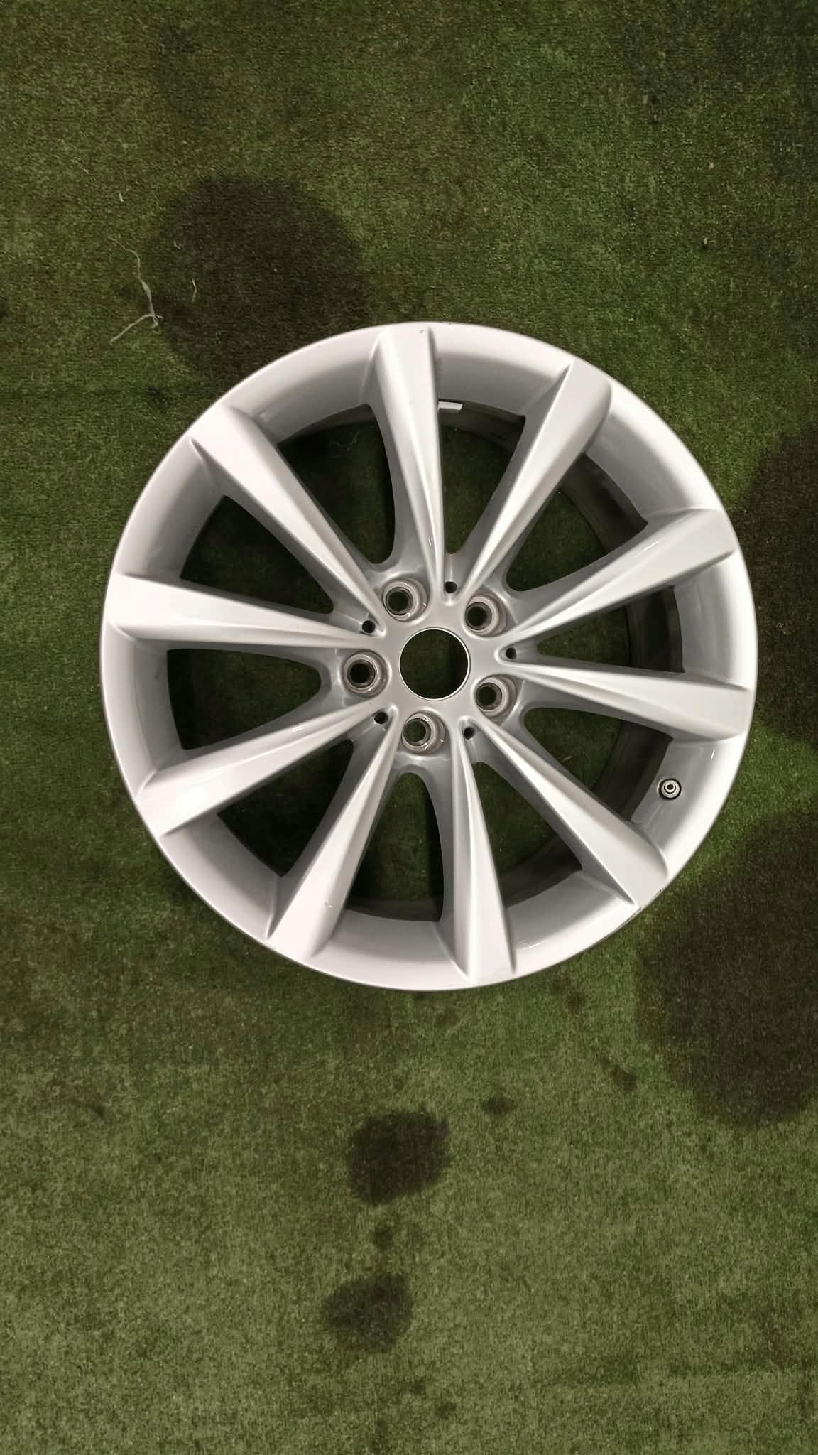 BMW G11 G12 disk hliníkový 18 CALI 6867338