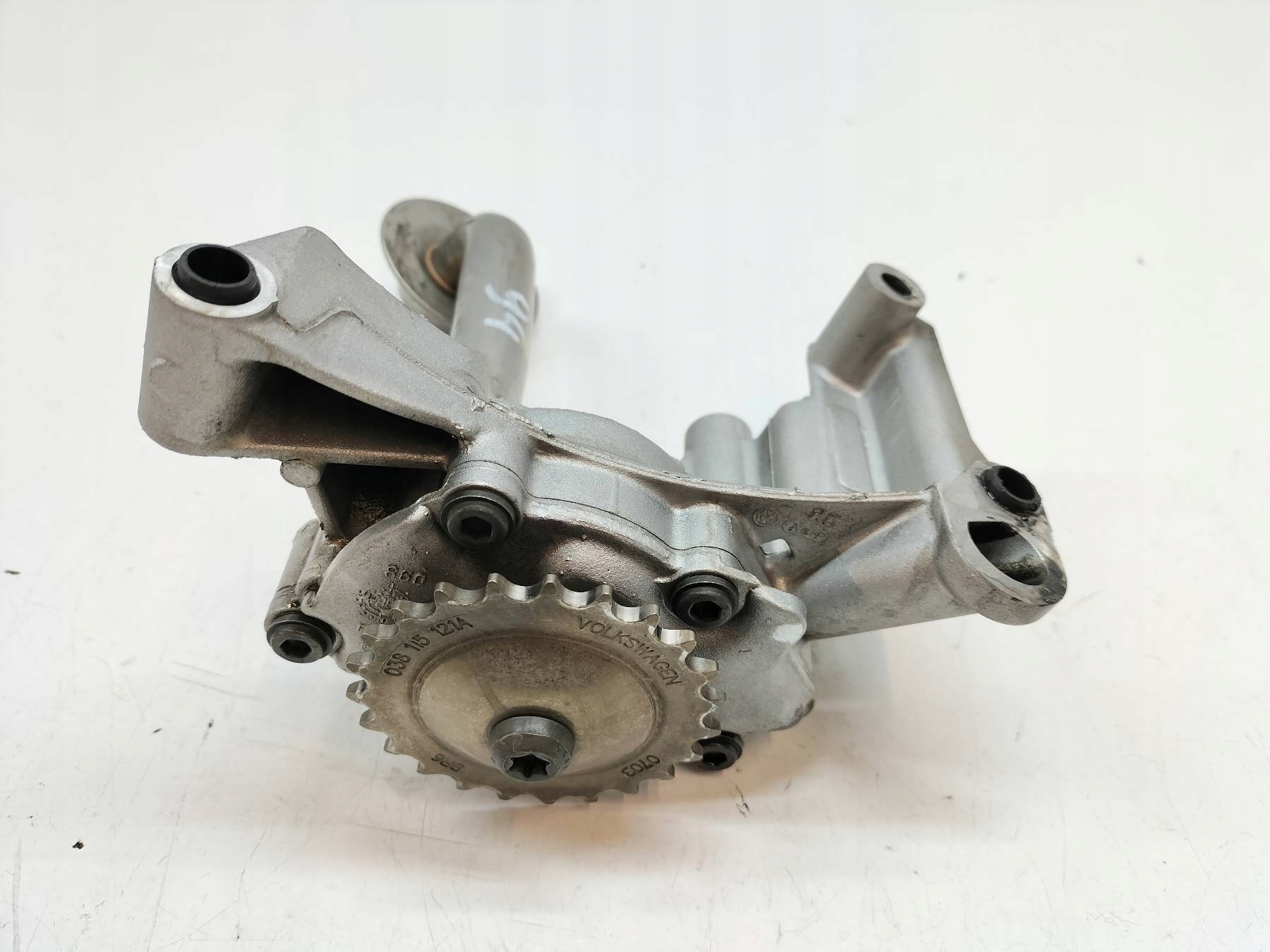 Pompa olio motore 2.0 TDI VW Volkswagen Touran e (2003-2010)