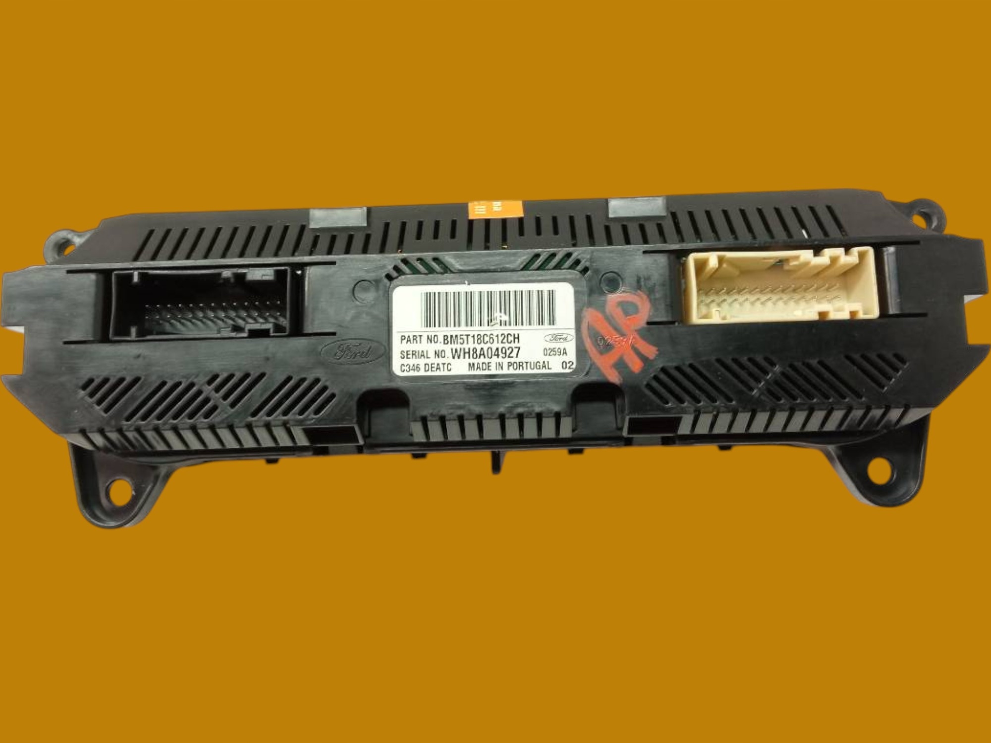 PANEL BOCCHETTE BM5T-18C612-CH Ford Focus Mk3 (2010-)