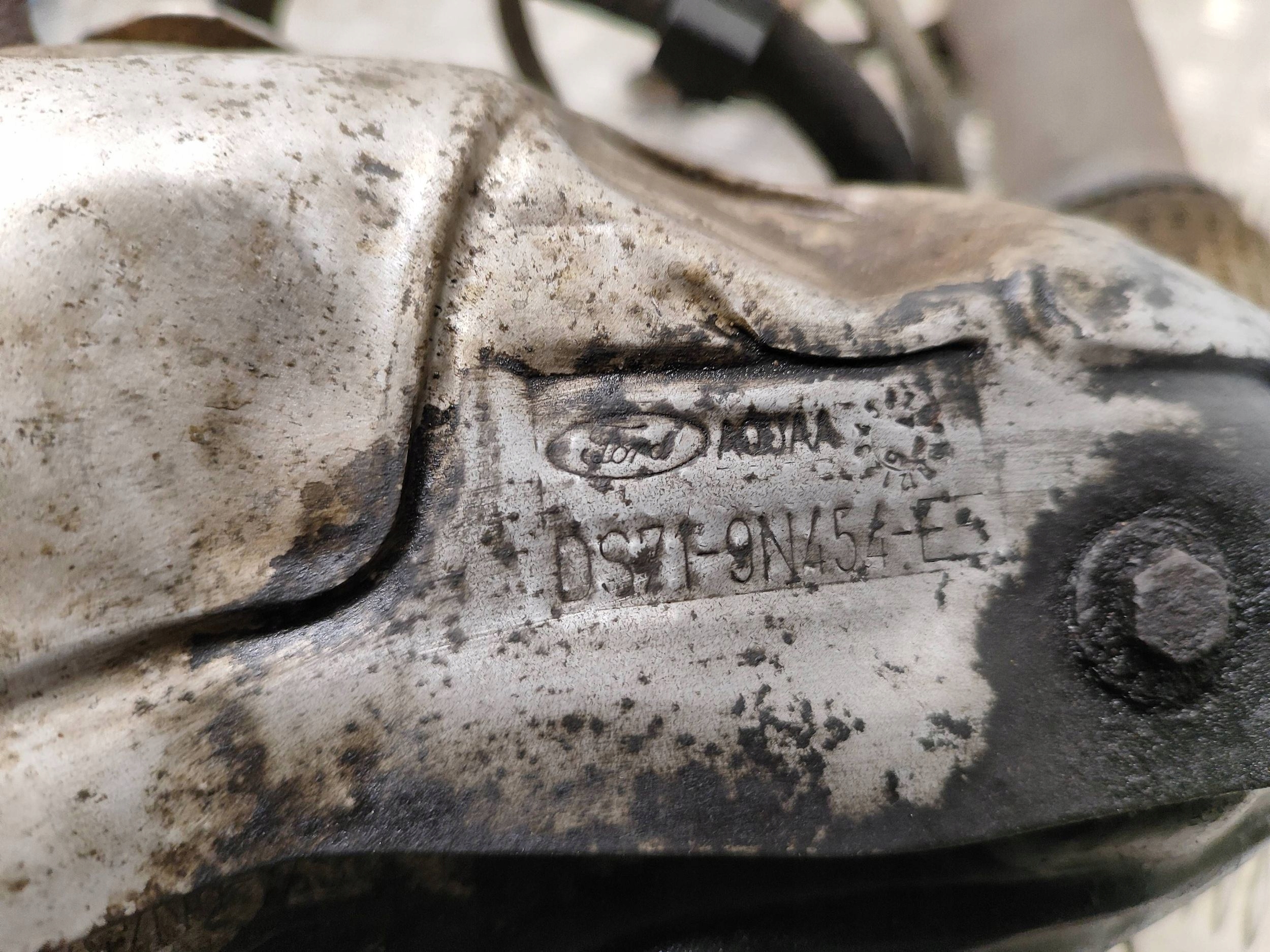 FORD MONDEO MK V 2016 фильтр твердых частиц катализатор / FAP / DPF