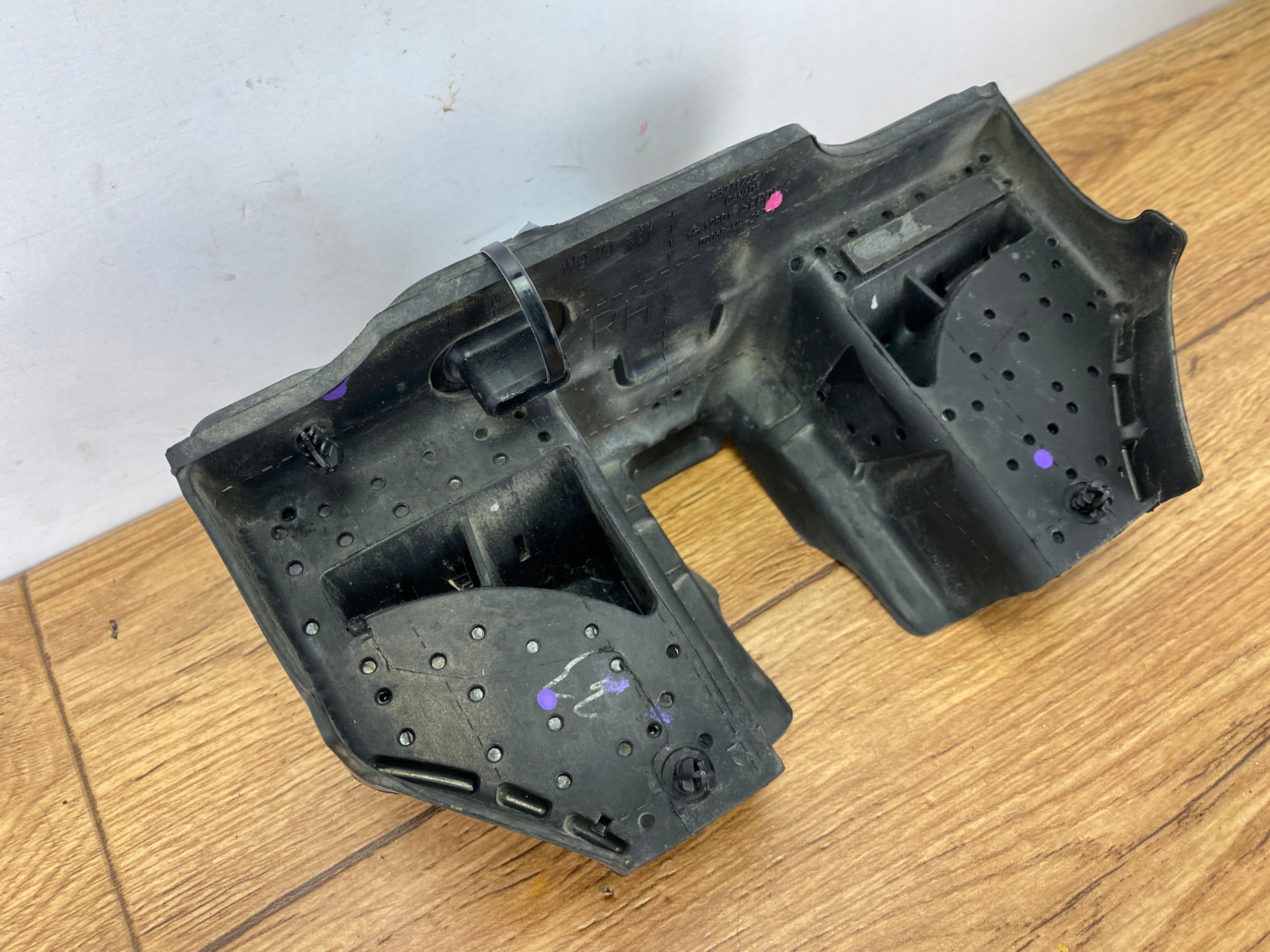 Joint slupka B 4xe Jeep Wrangler JL 2018+ USA
