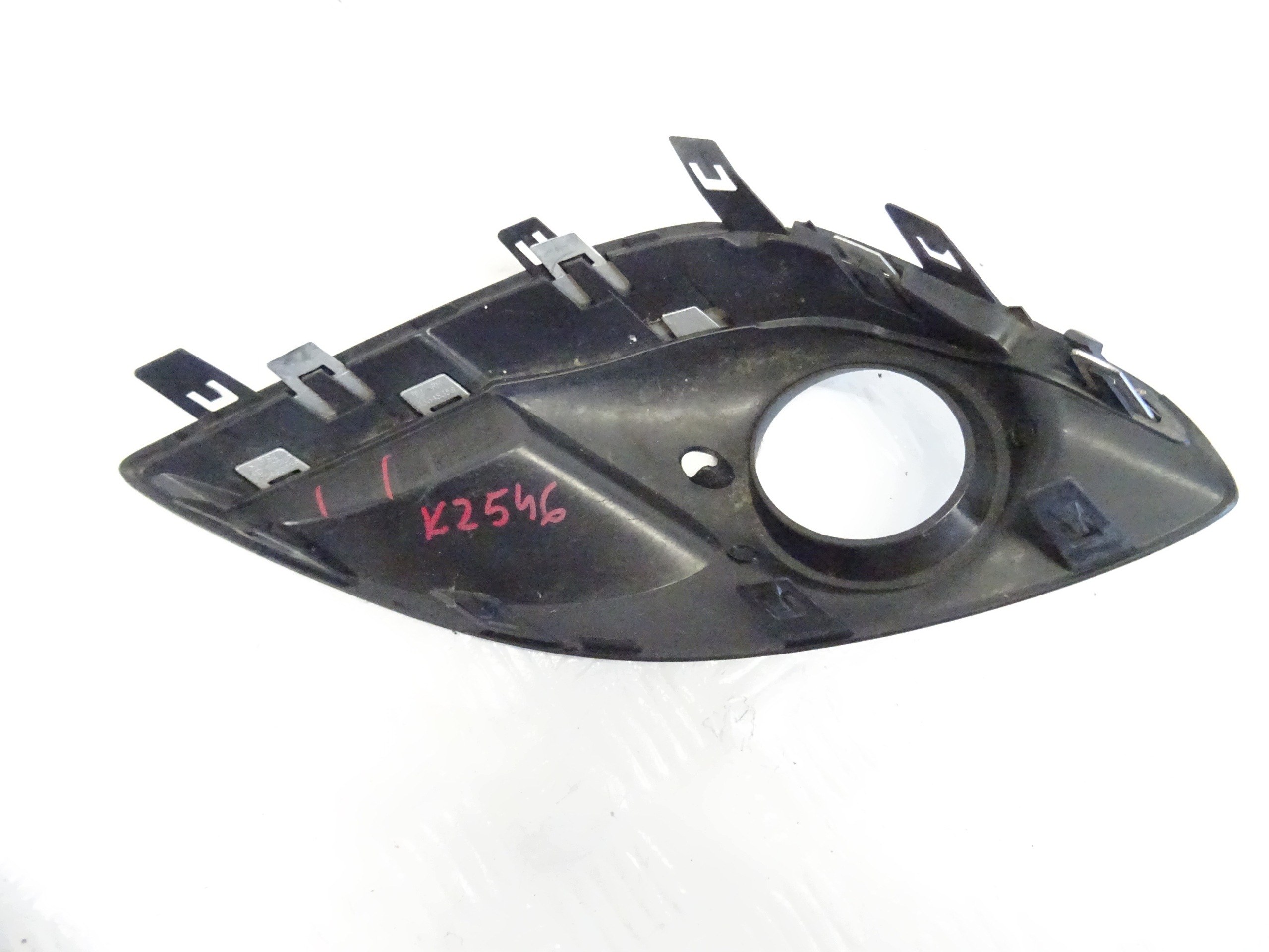 grid of a bumper front right OPEL CORSA D LIFT 13286026