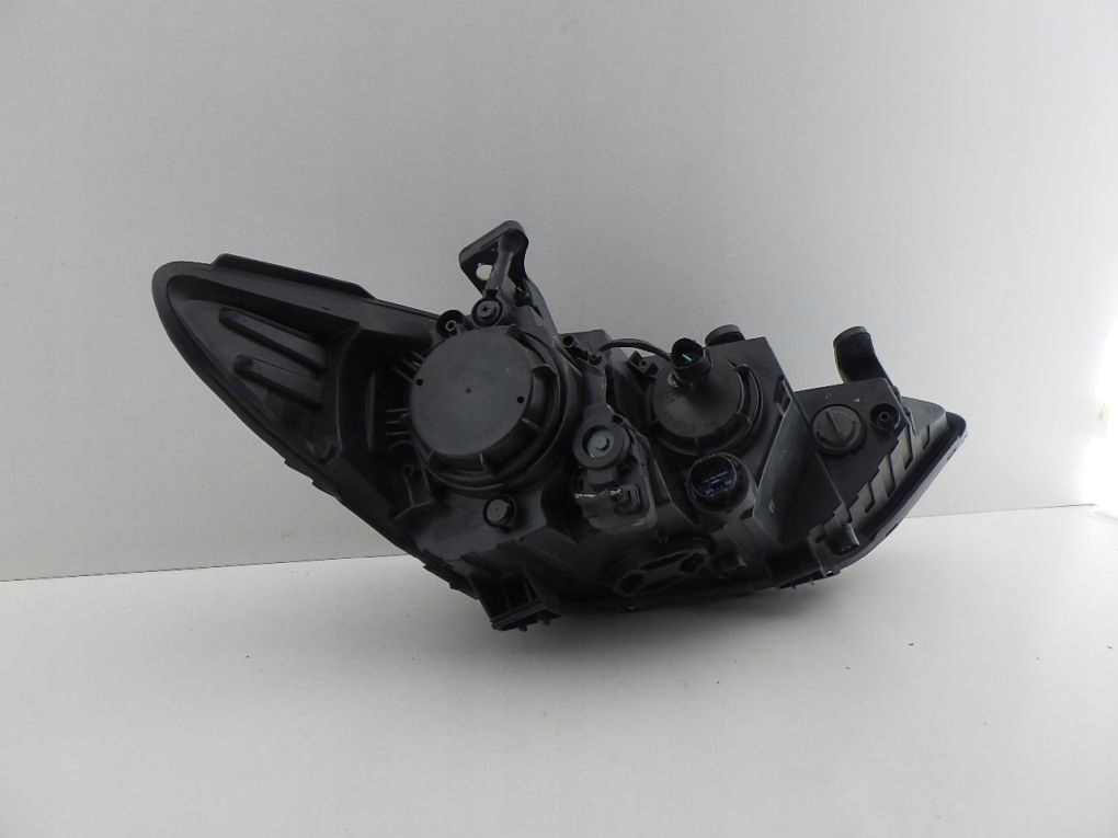 HYUNDAI ELANTRA 6 VI LED 15- light front left