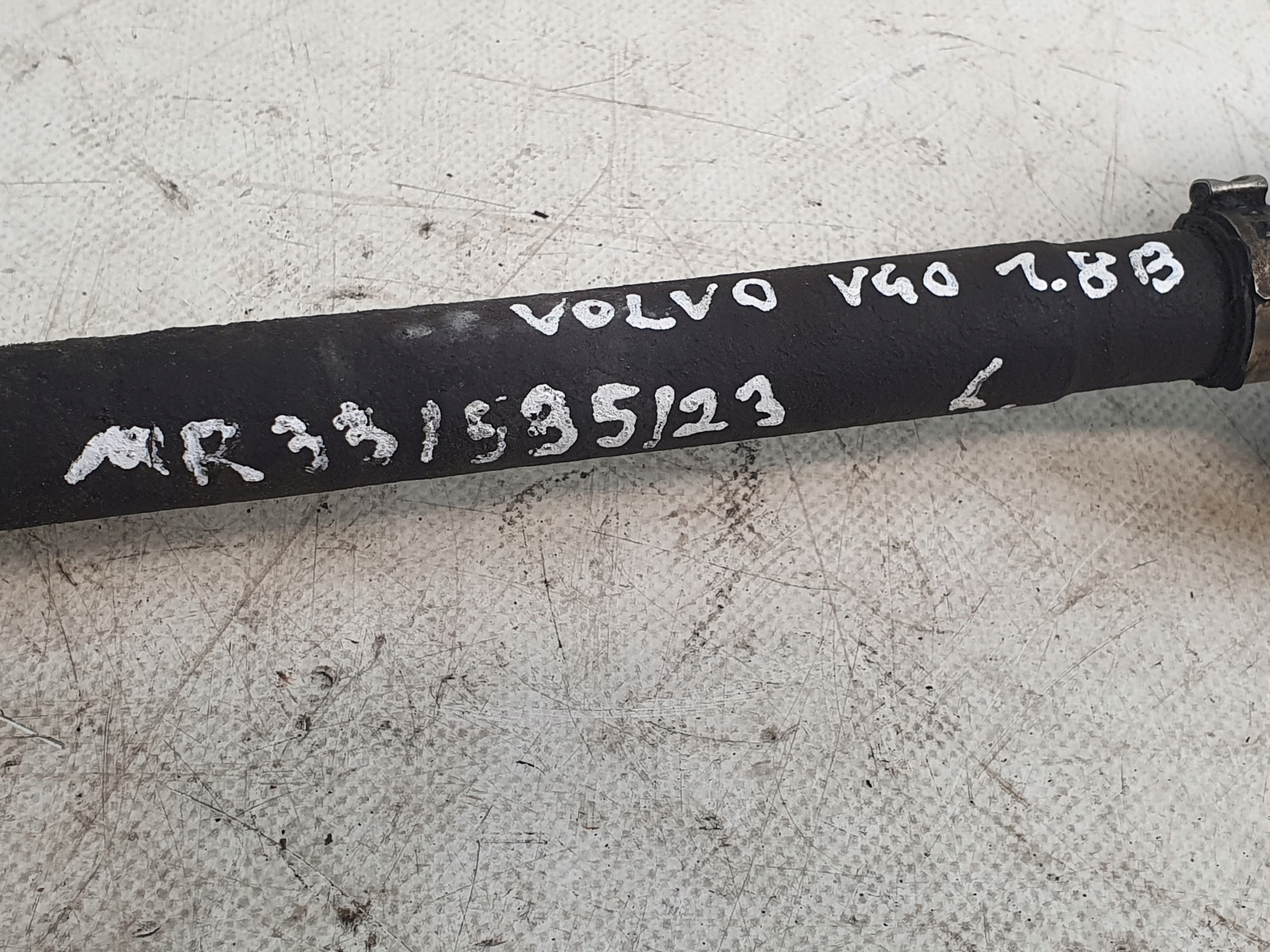 semi-axis left VOLVO V40 S40 and 96r. 1.8B 85KW