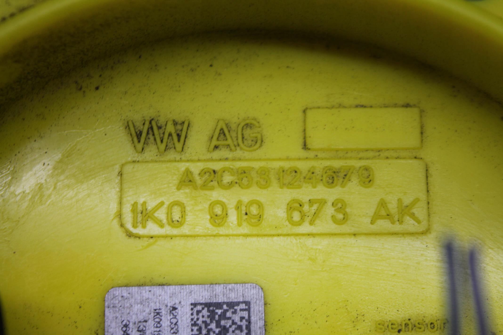 PŁYWAK PALIWA 1K0919673AK SKODA SUPERB II 1.6 TDI Producent części Skoda OE