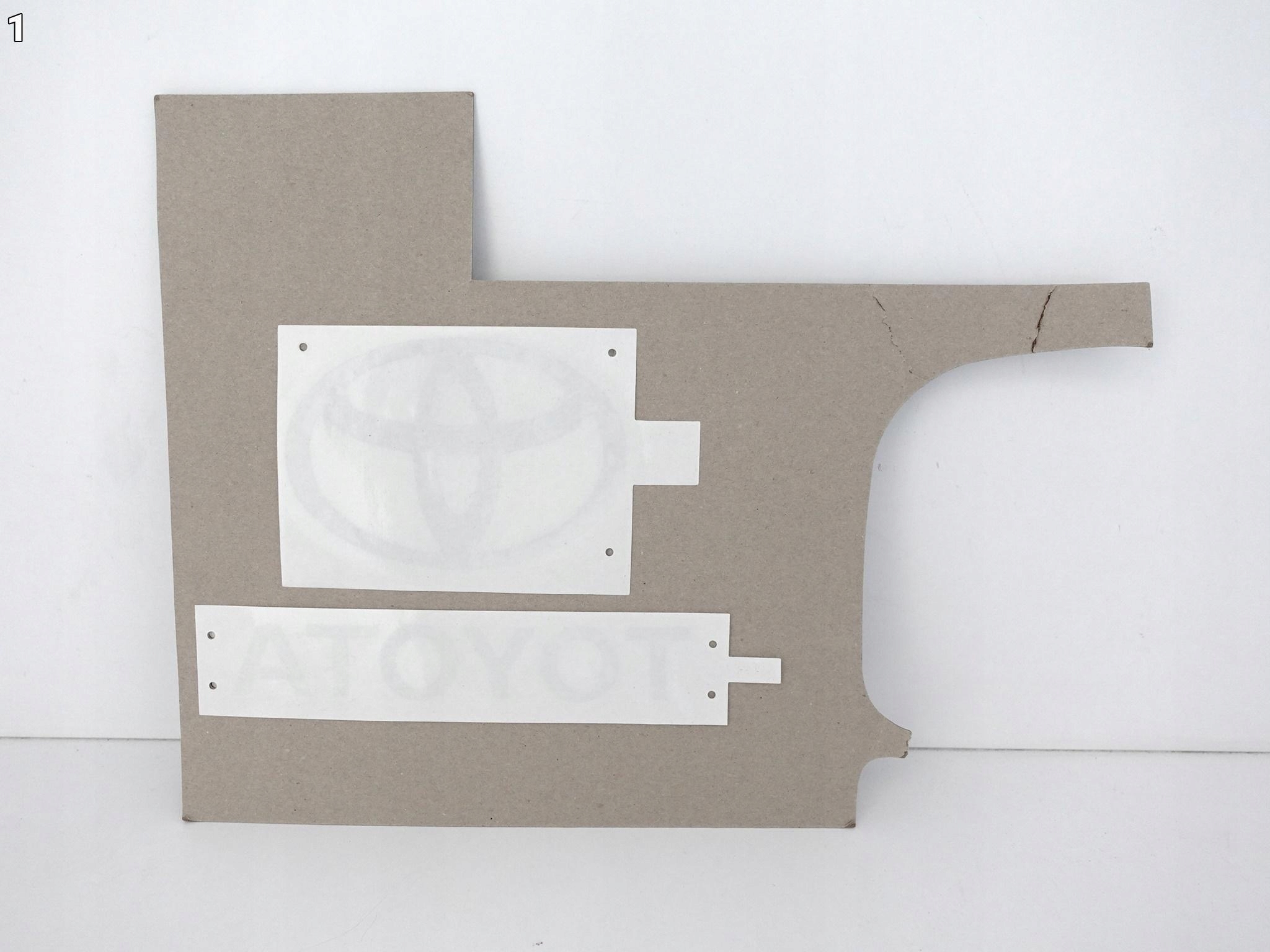 TOYOTA PROACE II 16- EMBLEMAT LOGO NAPIS KLAPA TYŁ CHROM NOWY ORYGINALNY Marka Toyota