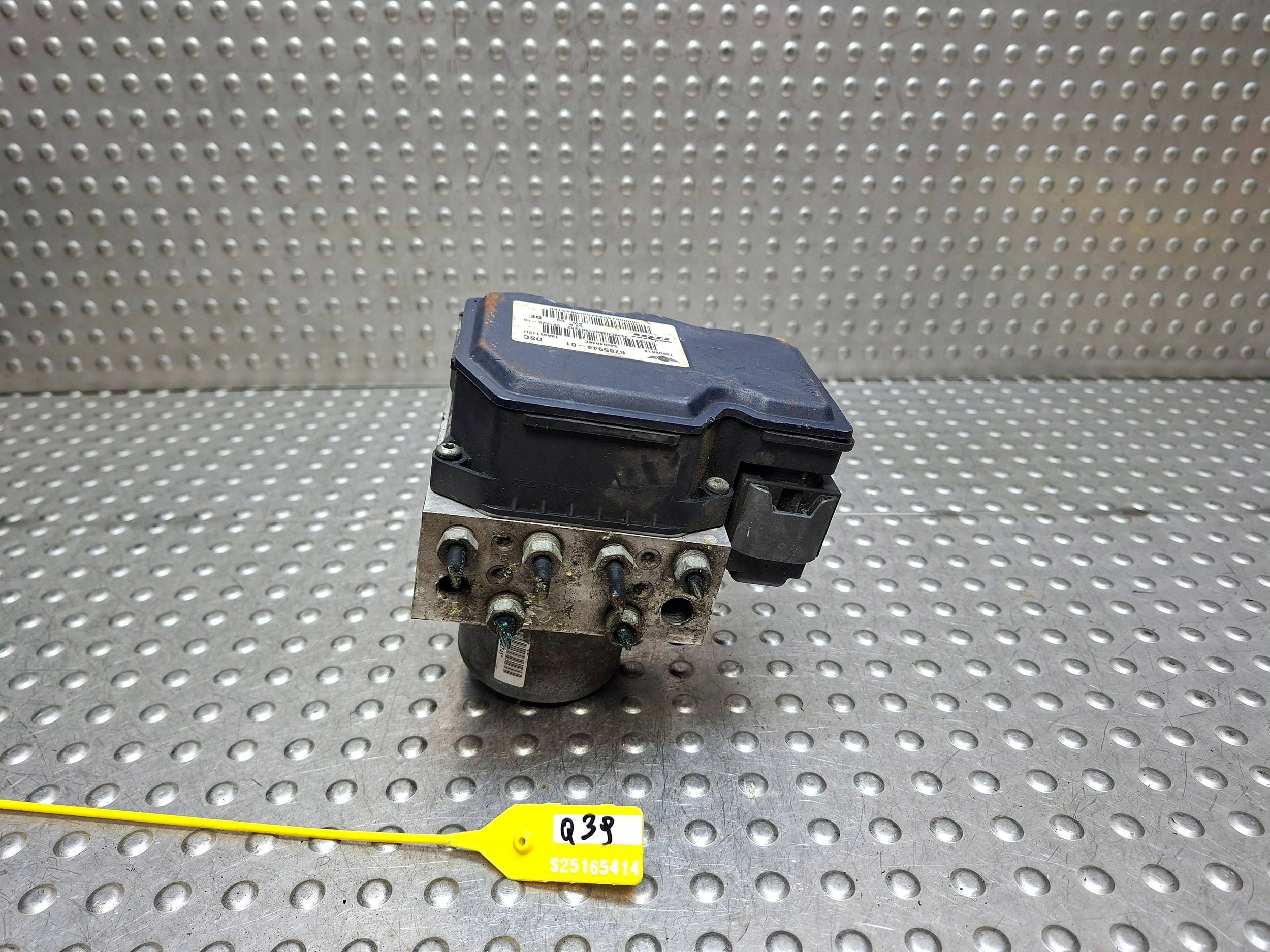 pump control unit ABS MINI COOPER R55 R56 R57 06- 6785944-02 54084946C