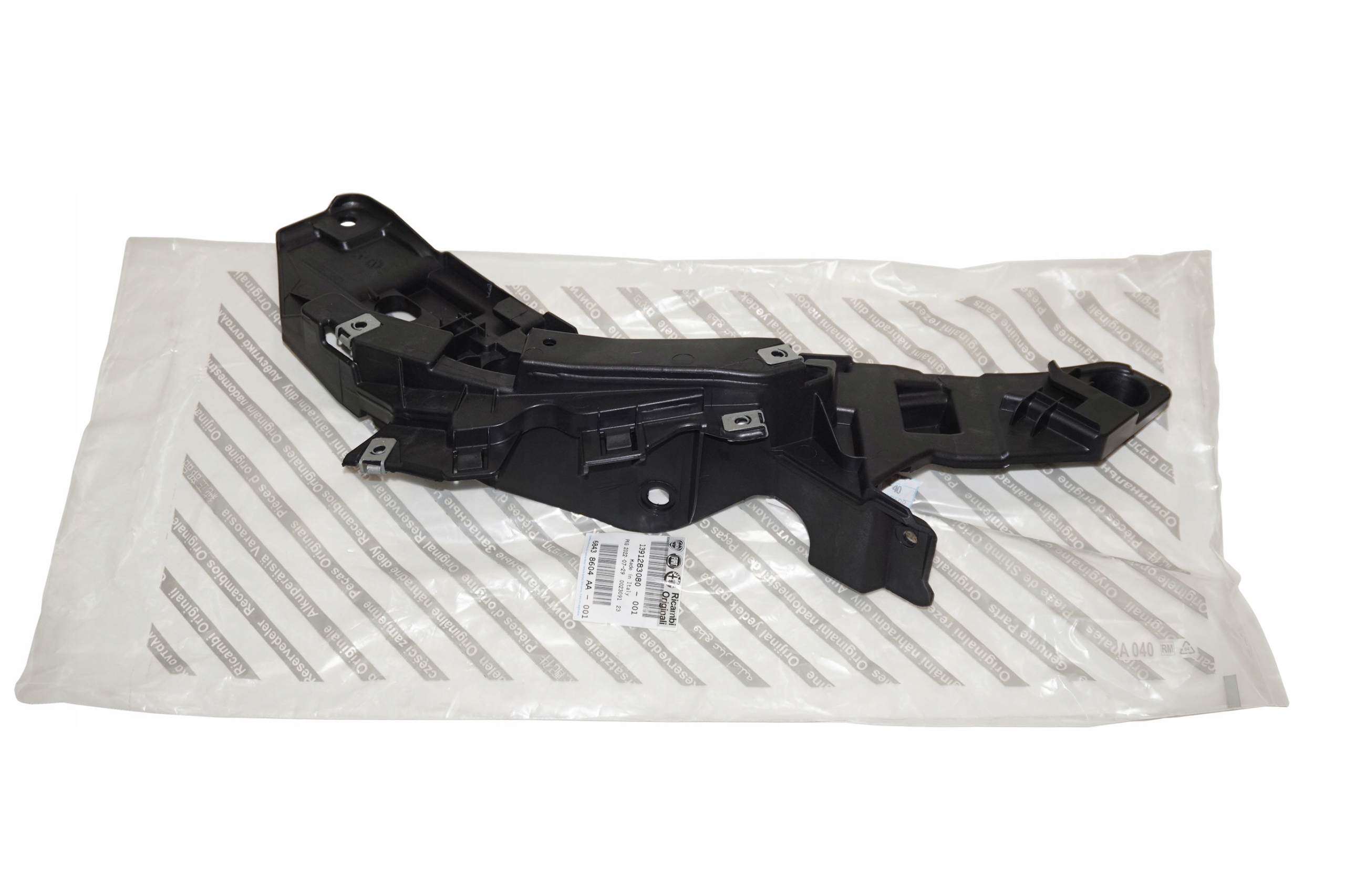 1375163080 - Кронштейн ковзання бампера лампи лівий DUCATO 14R+