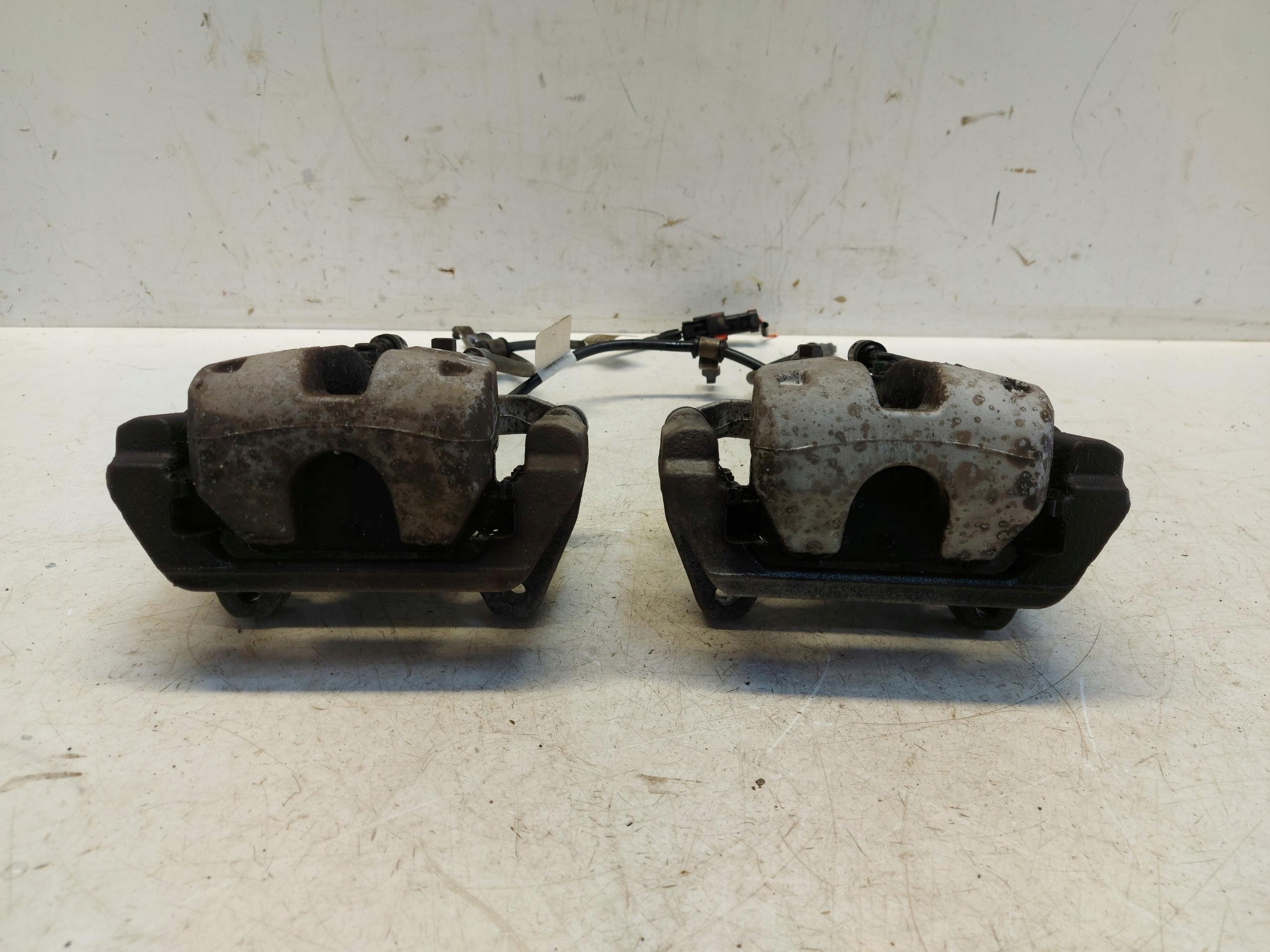 TESLA MODEL 3 caliper brake left right rear part