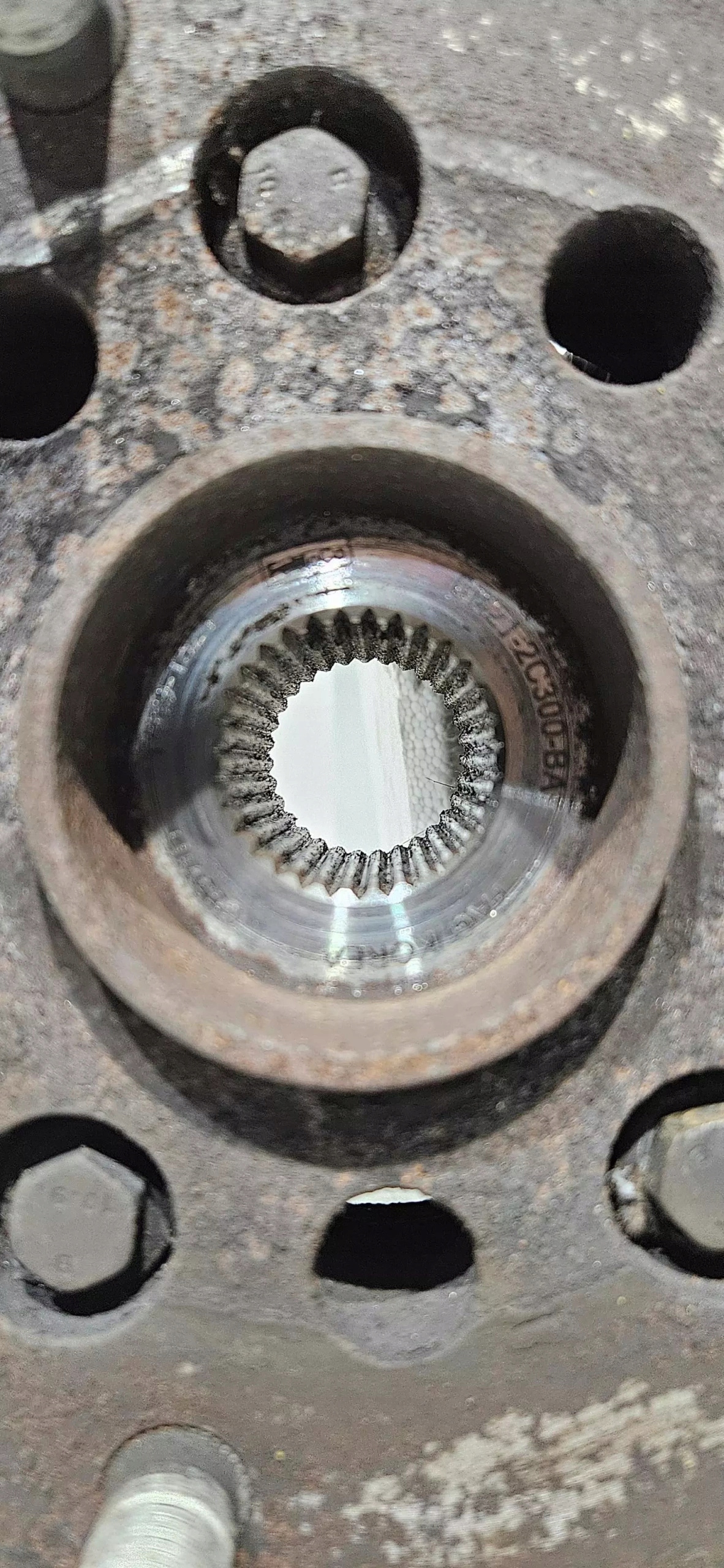 otoč čepu pravý předek TRANSIT CUSTOM 12-23