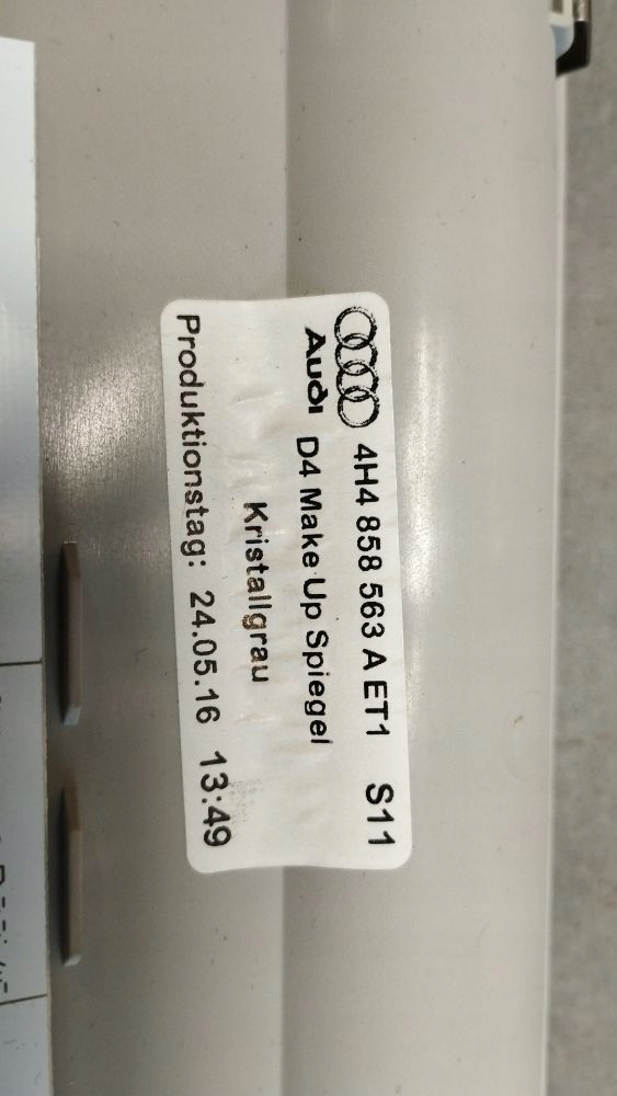 Audi A8 D4 4H mirror DO MAKIJAZU 4H4858563A
