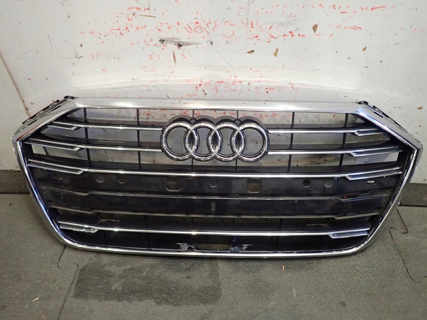 Atrapa AUDI A8 D5 2017- 4N0853651H