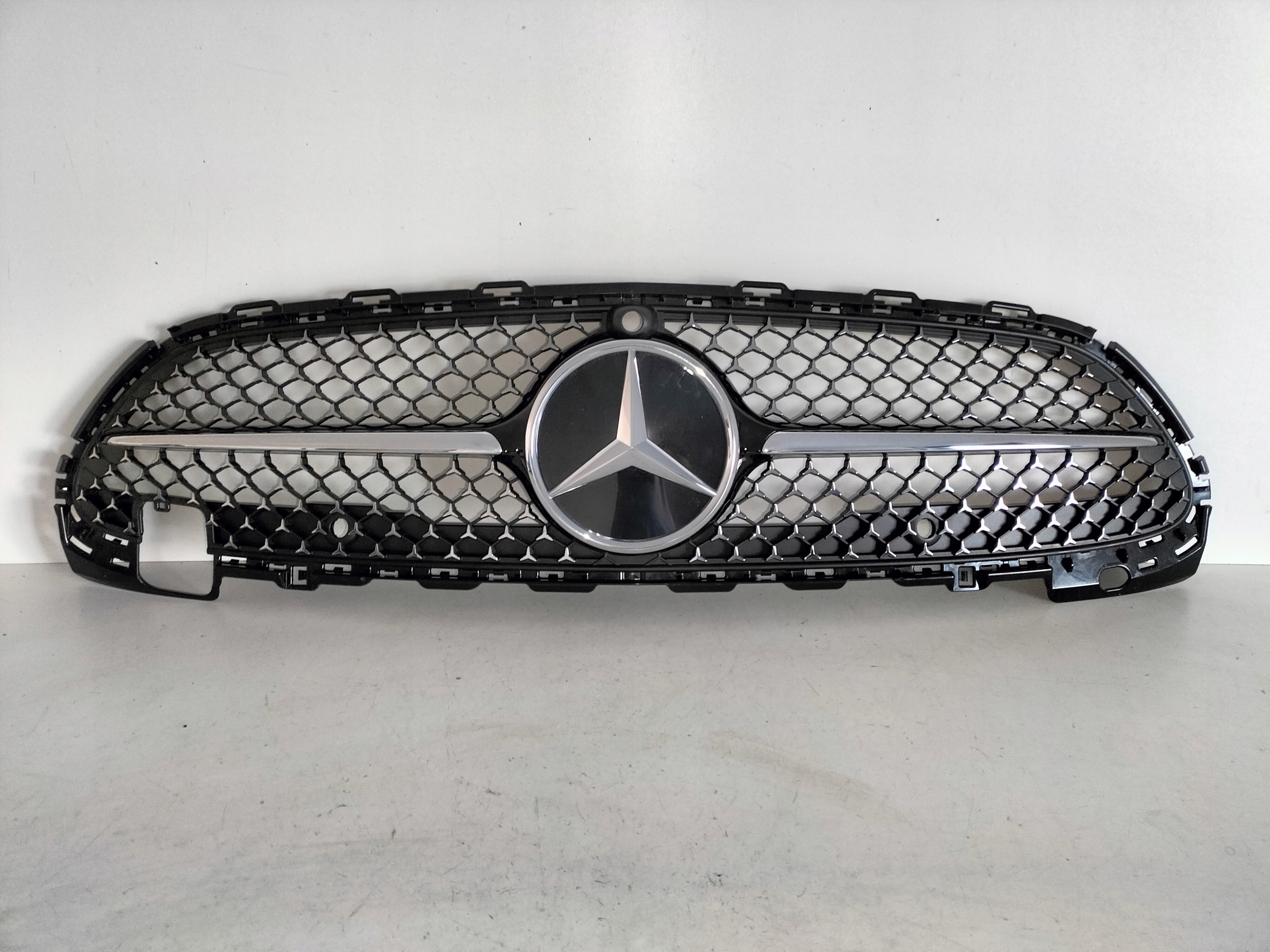 grille grid grill MERCEDES C KLASA W206 21- AMG