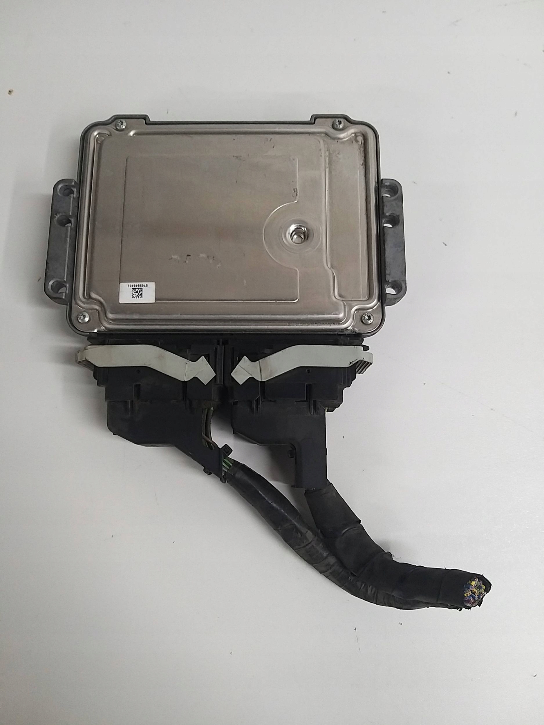 FORD B-MAX 1.0 ECOBOOST Computer Bedienteil DV2112A650NB 0261S09703