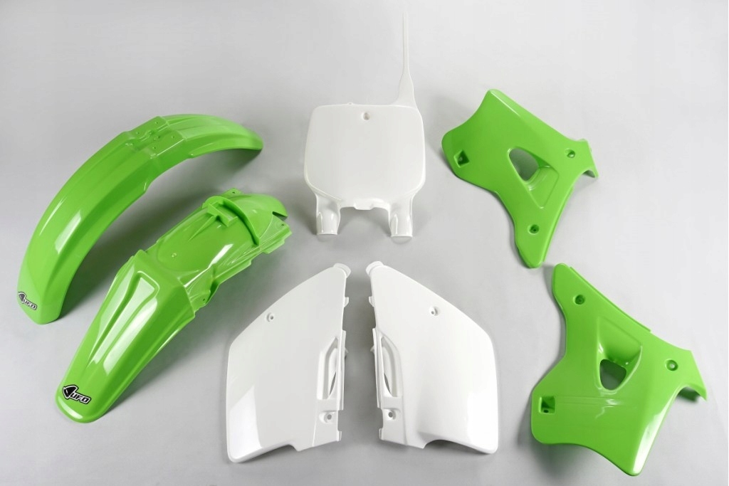 Ufo Sada Plastov Kawasaki Kx 125 250 '96-'98 Farba Oem (zelená/biela)