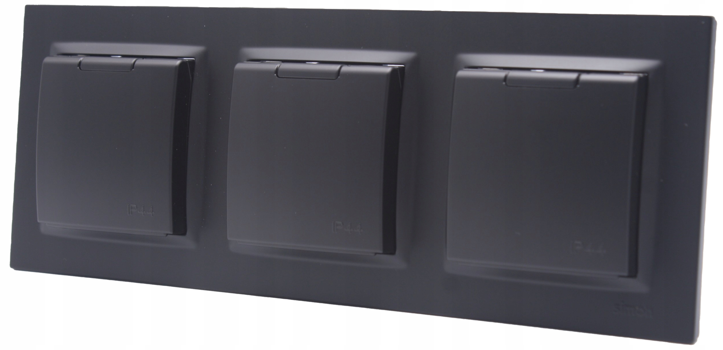 3-násobná koupelnová zásuvka s klapkou, černá, sada s rámečkem Kontakt Simon10