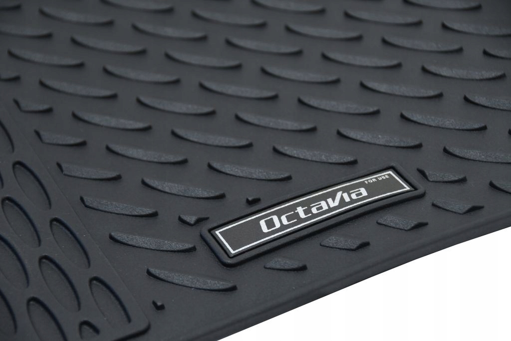 Dywaniki gumowe z mocowaniem Perfect Fit P1, komplet 4 szt. Kod producenta 8591686042375