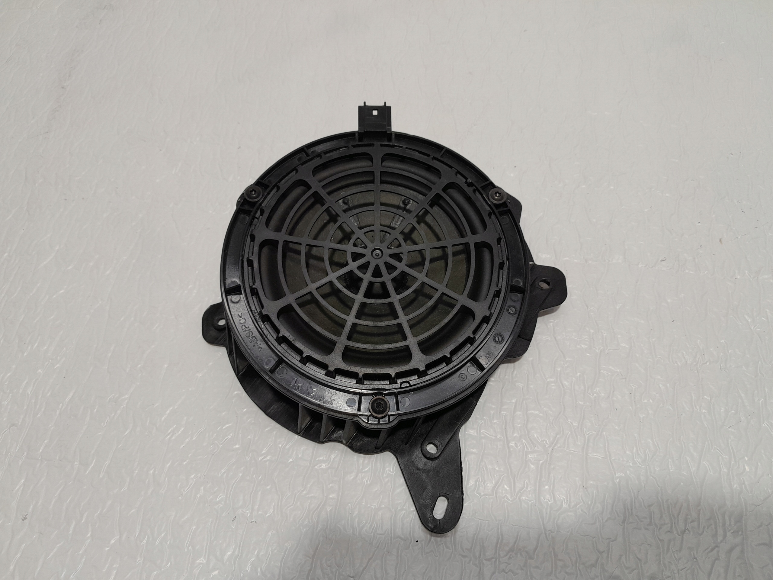 PEUGEOT 208 II speaker door front 9818747880