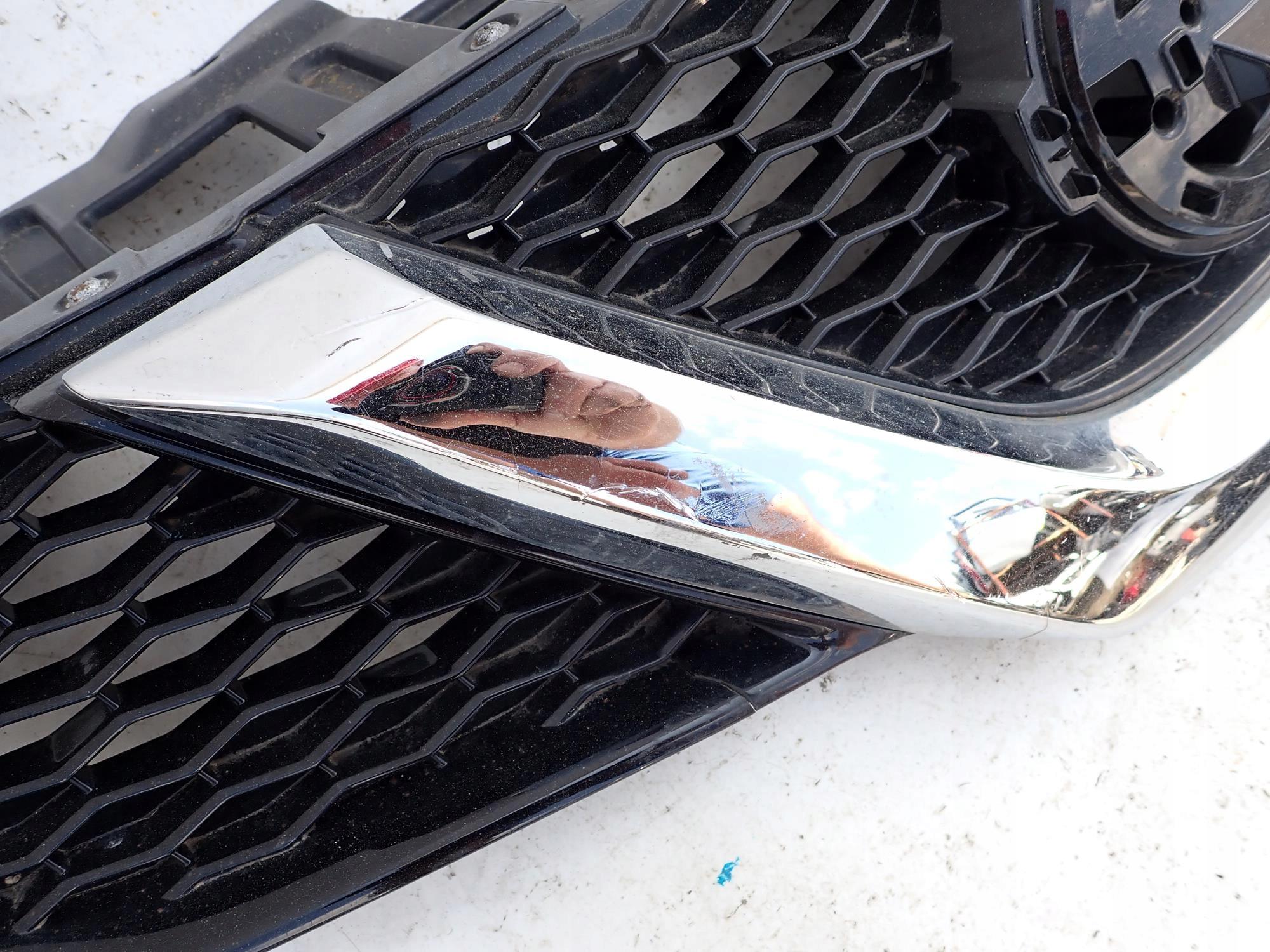 NISSAN QASHQAI II 2 13-17 Grill Grill