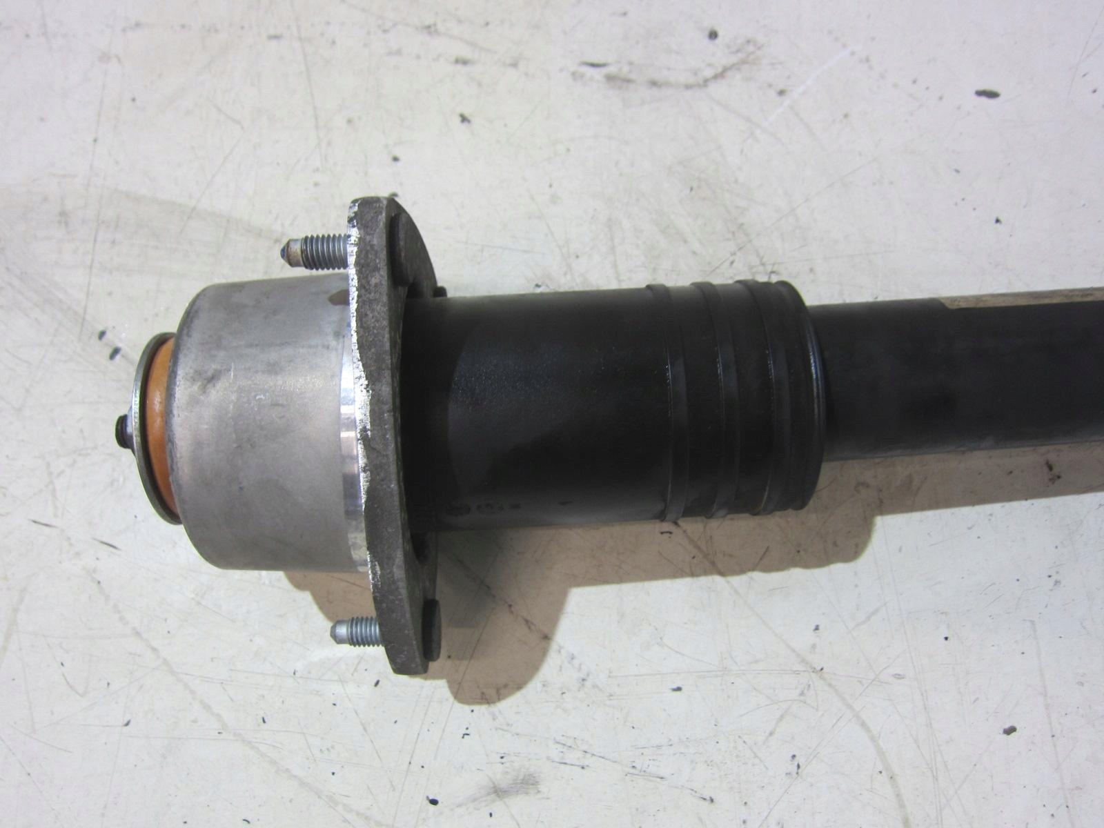 BMW E70 X5 Stoßdämpfer hinten heck 6781922 PARA