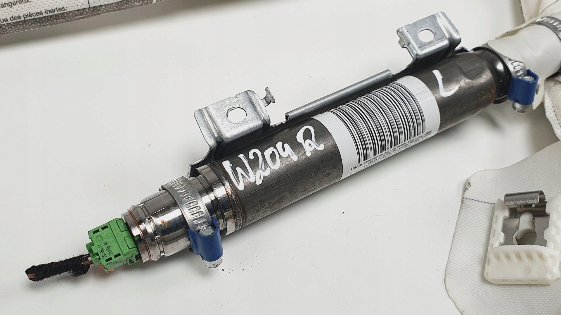 KURTYNA AIRBAG LEWA MERCEDES W204 SEDAN 2048600505 Producent części Mercedes-Benz OE